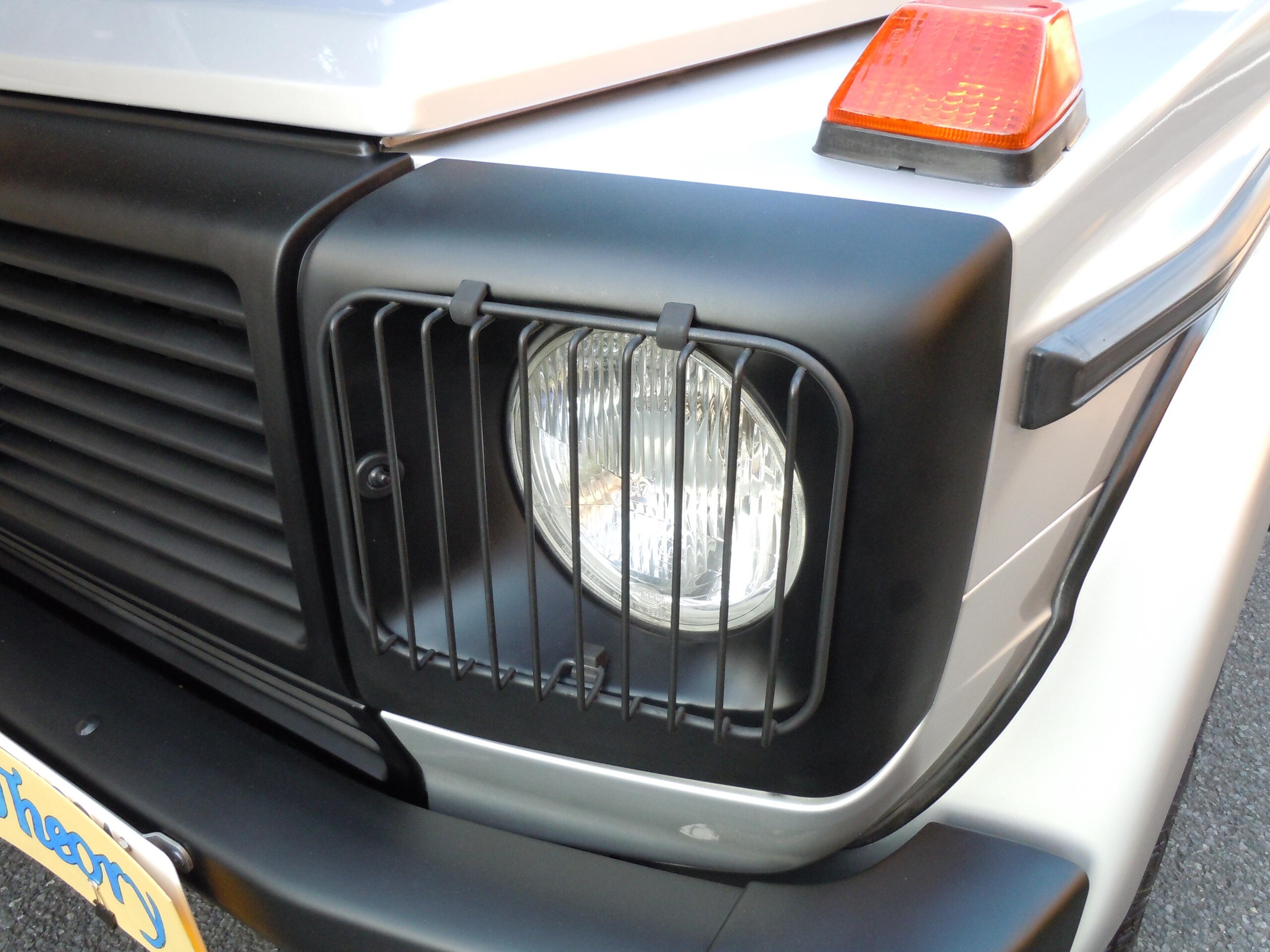 2000 Mercedes-Benz G-Class