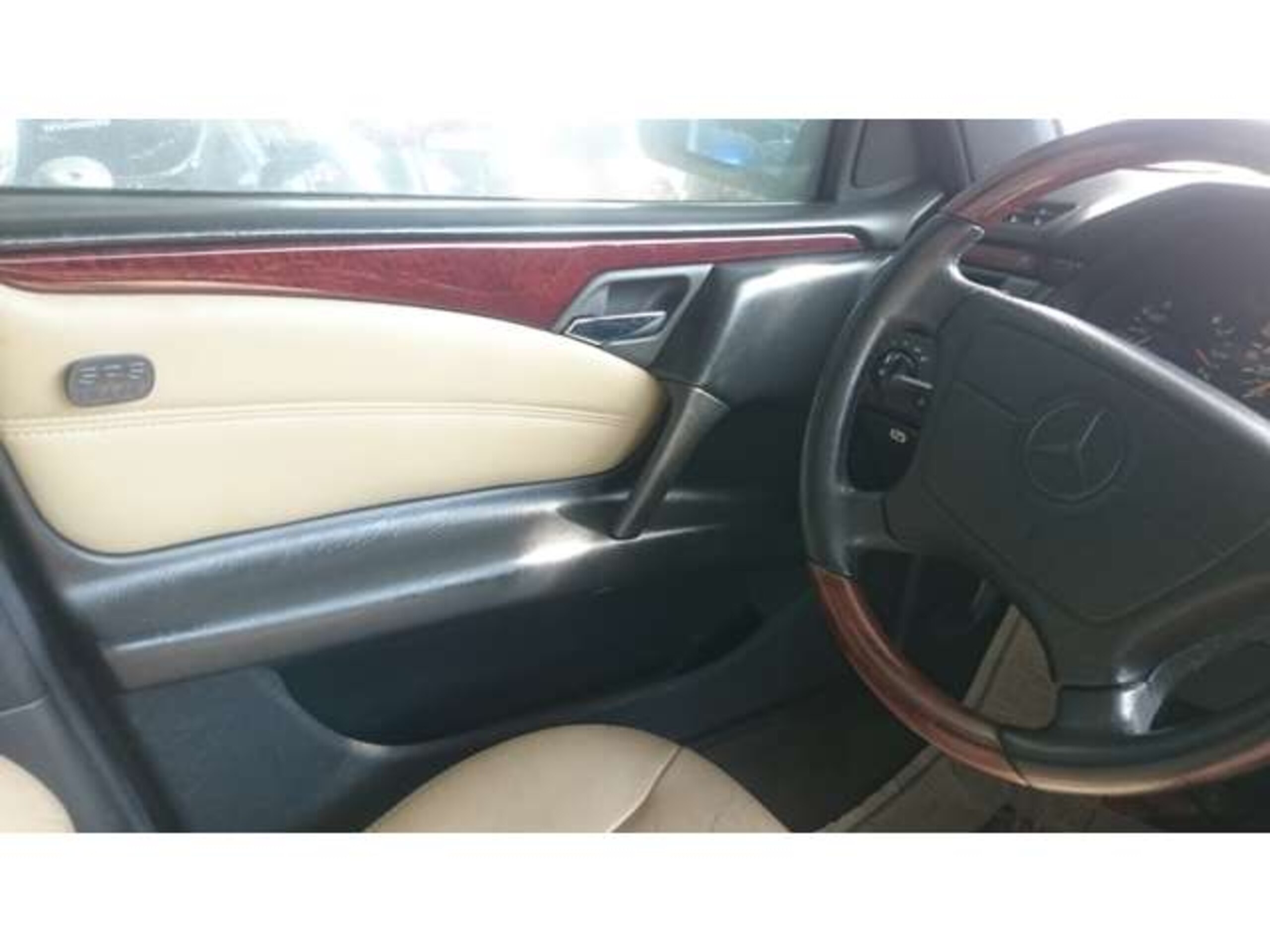 1995 Mercedes-Benz E-Class Wagon - 1995 مرسيدس بنز E-Class Wagon
