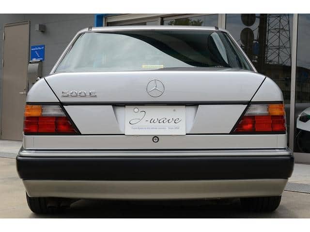 1992 MERCEDES-BENZ MEDIUM CLASS/124036 - 1992 مرسيدس بنز Medium-Class