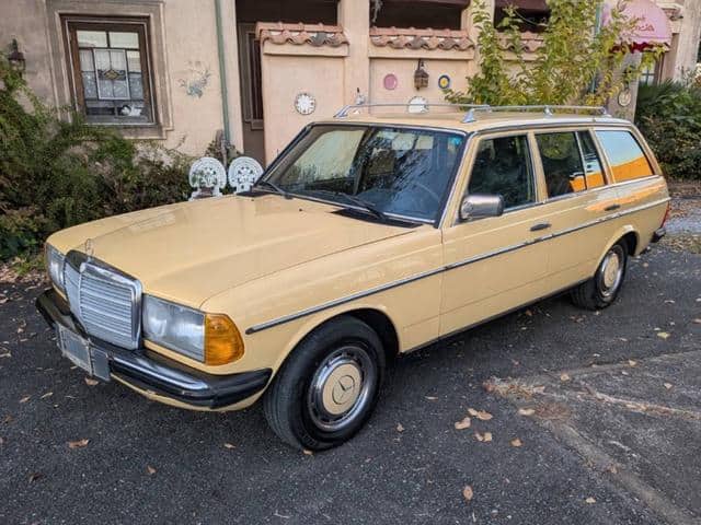 1985 MERCEDES-BENZ MEDIUM CLASS/123193 - 1985 مرسيدس بنز Medium-Class