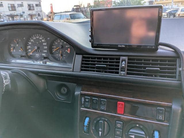 1993 MERCEDES-BENZ E-CLASS/124092 - 1993 メルセデス・ベンツ E-Class