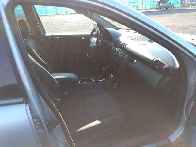 2001 MERCEDES-BENZ C-CLASS/203045 - 2001 مرسيدس بنز C-Class