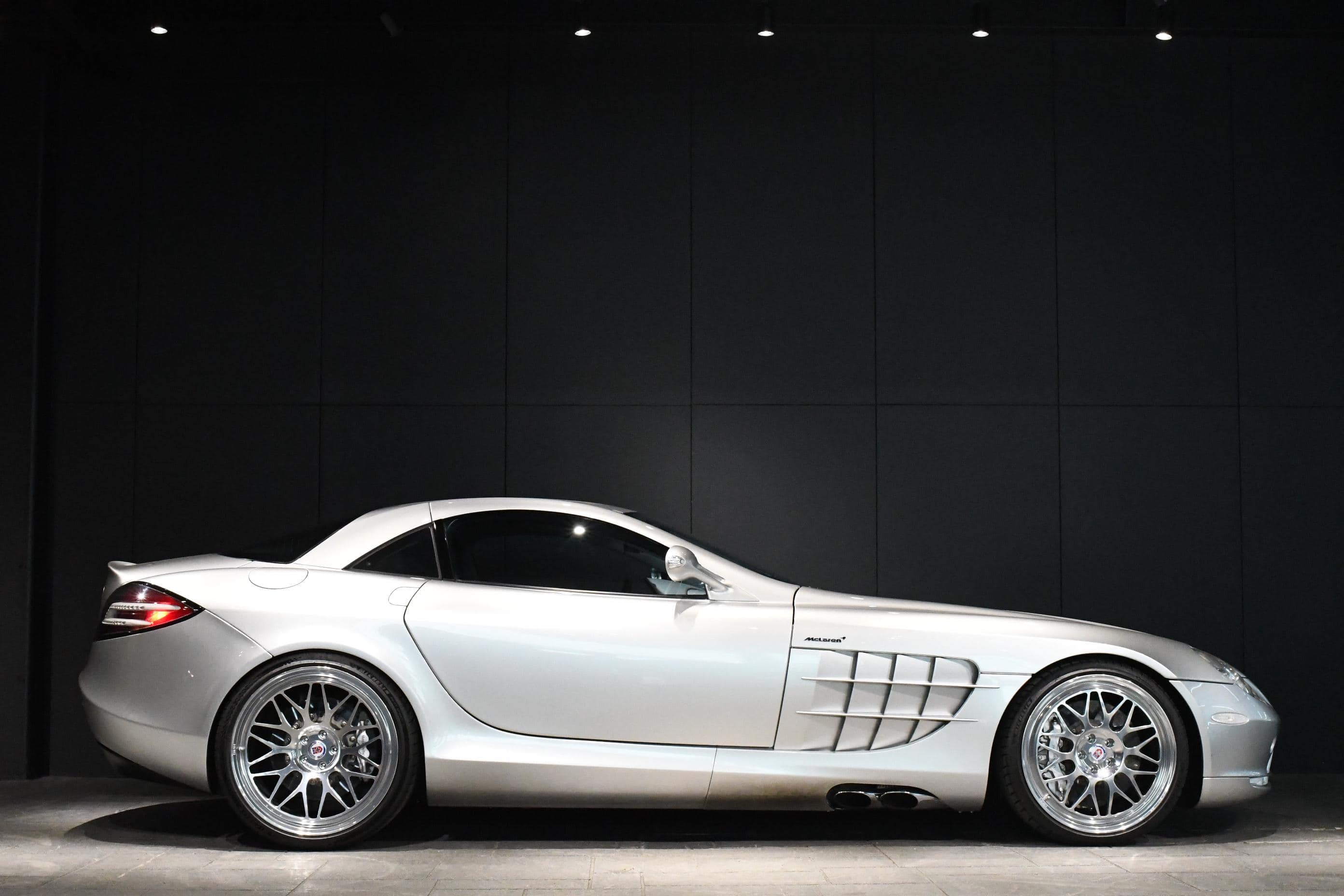 2004 MERCEDES-BENZ SLR MCLAREN