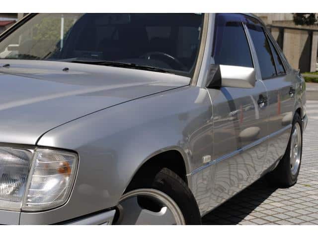 1992 MERCEDES-BENZ MEDIUM CLASS/124030 - 1992 メルセデス・ベンツ Medium-Class