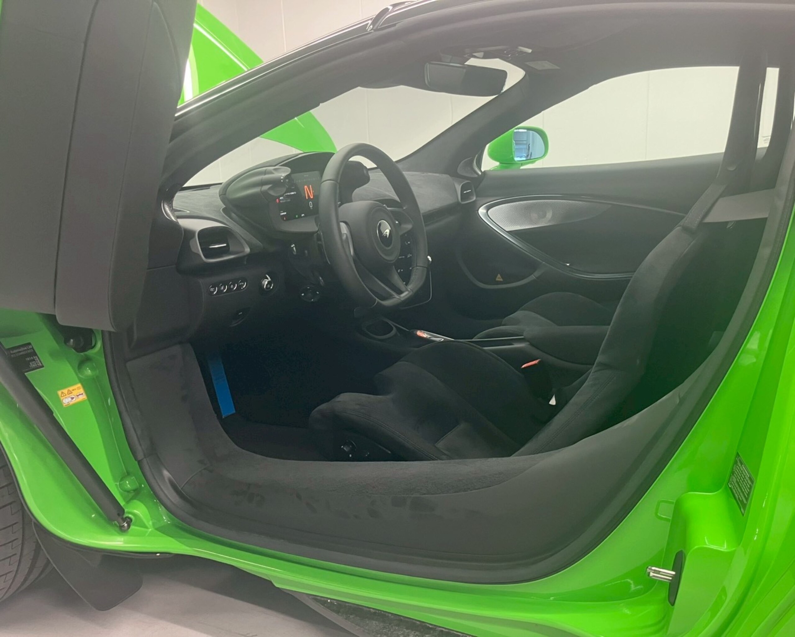 2024 McLaren Artura Spider