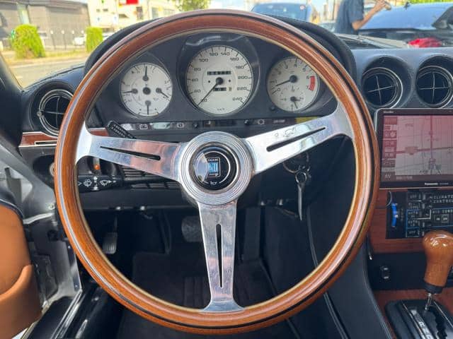 1981 MERCEDES-BENZ SL-CLASS/107025