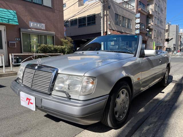 1993 MERCEDES-BENZ E-CLASS/124066