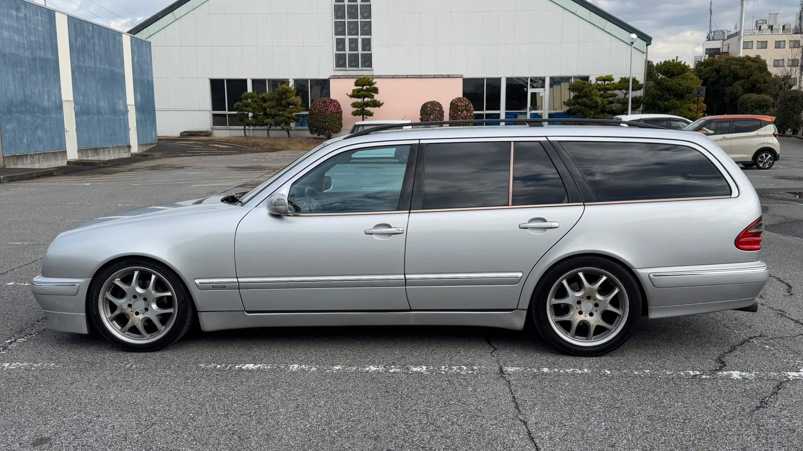 2001 MERCEDES-BENZ E-CLASS E320/-210265- - 2001 メルセデス・ベンツ E-Class