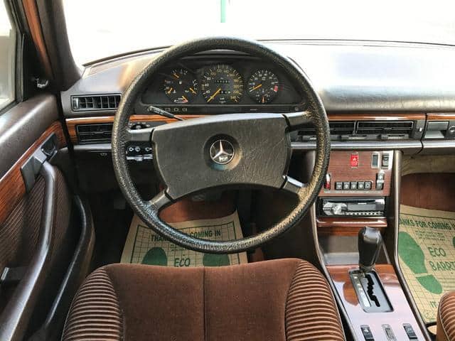 1983 MERCEDES-BENZ S-CLASS/126022 - 1983 メルセデス・ベンツ S-Class