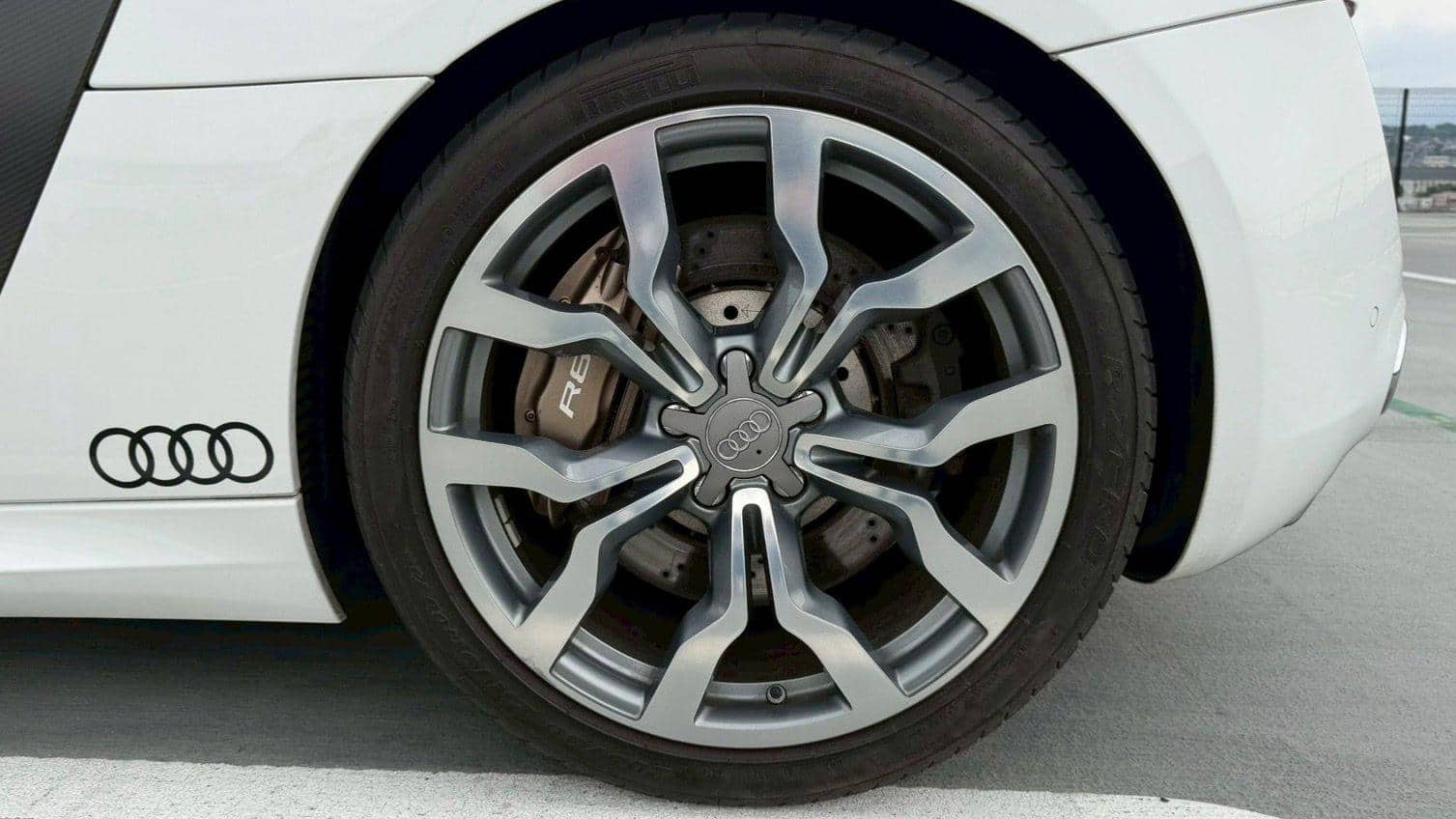 2012 AUDI R8 5.2FSI/ABA-42BUJF