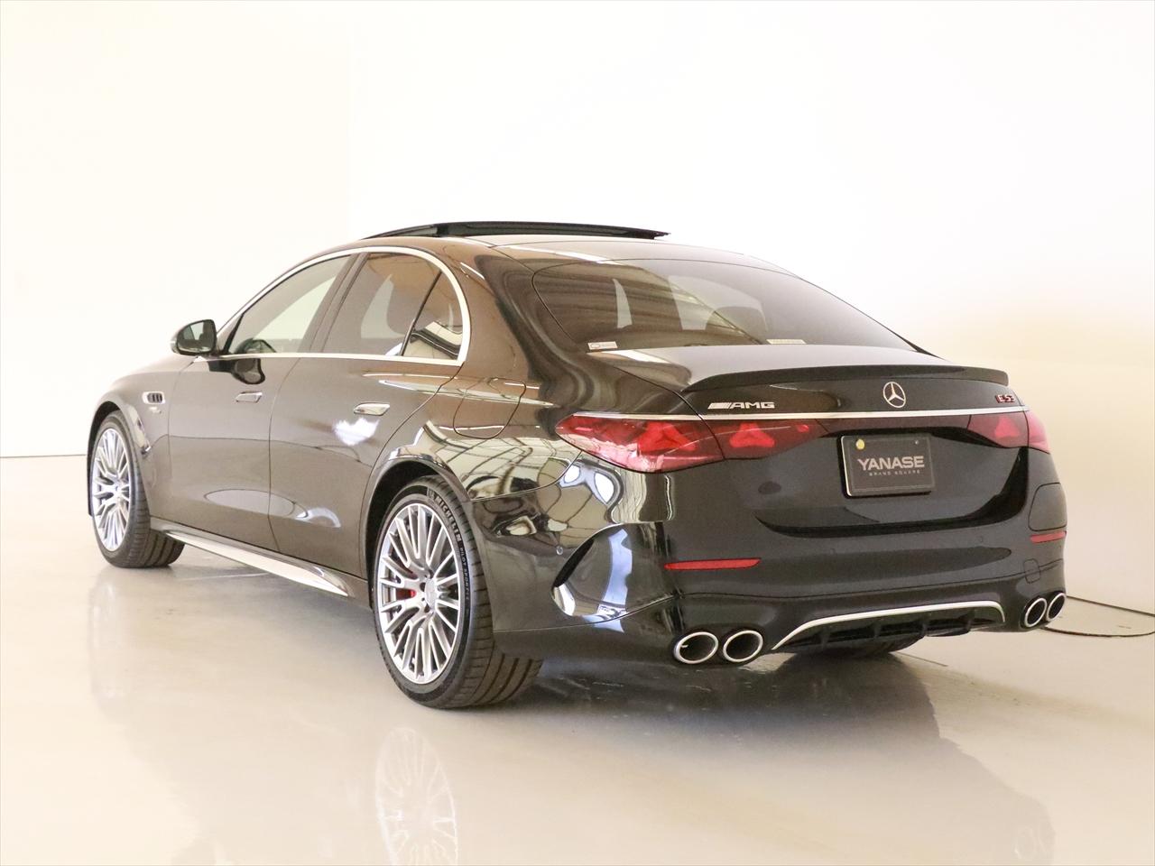 2025 Mercedes-Benz E-Class - 2025 مرسيدس بنز E-Class