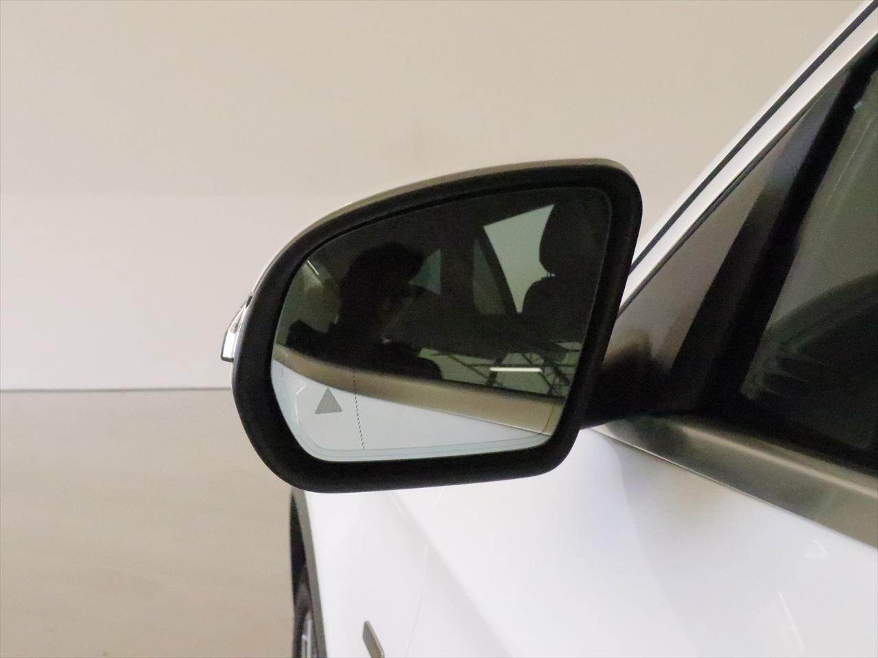2019 Mercedes-Benz GLC - 2019 مرسيدس بنز GLC