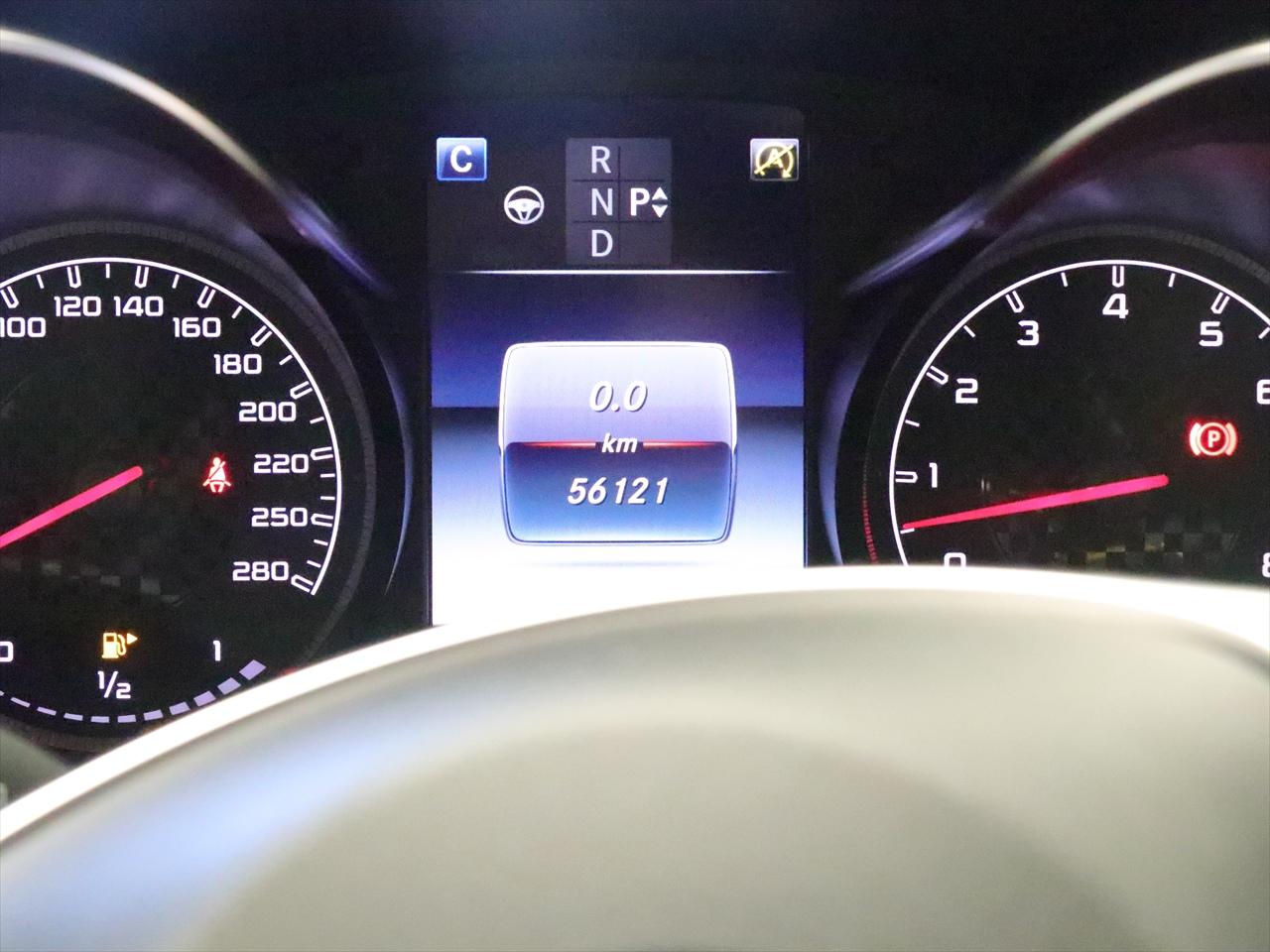 2015 Mercedes-Benz C-Class - 2015 مرسيدس بنز C-Class