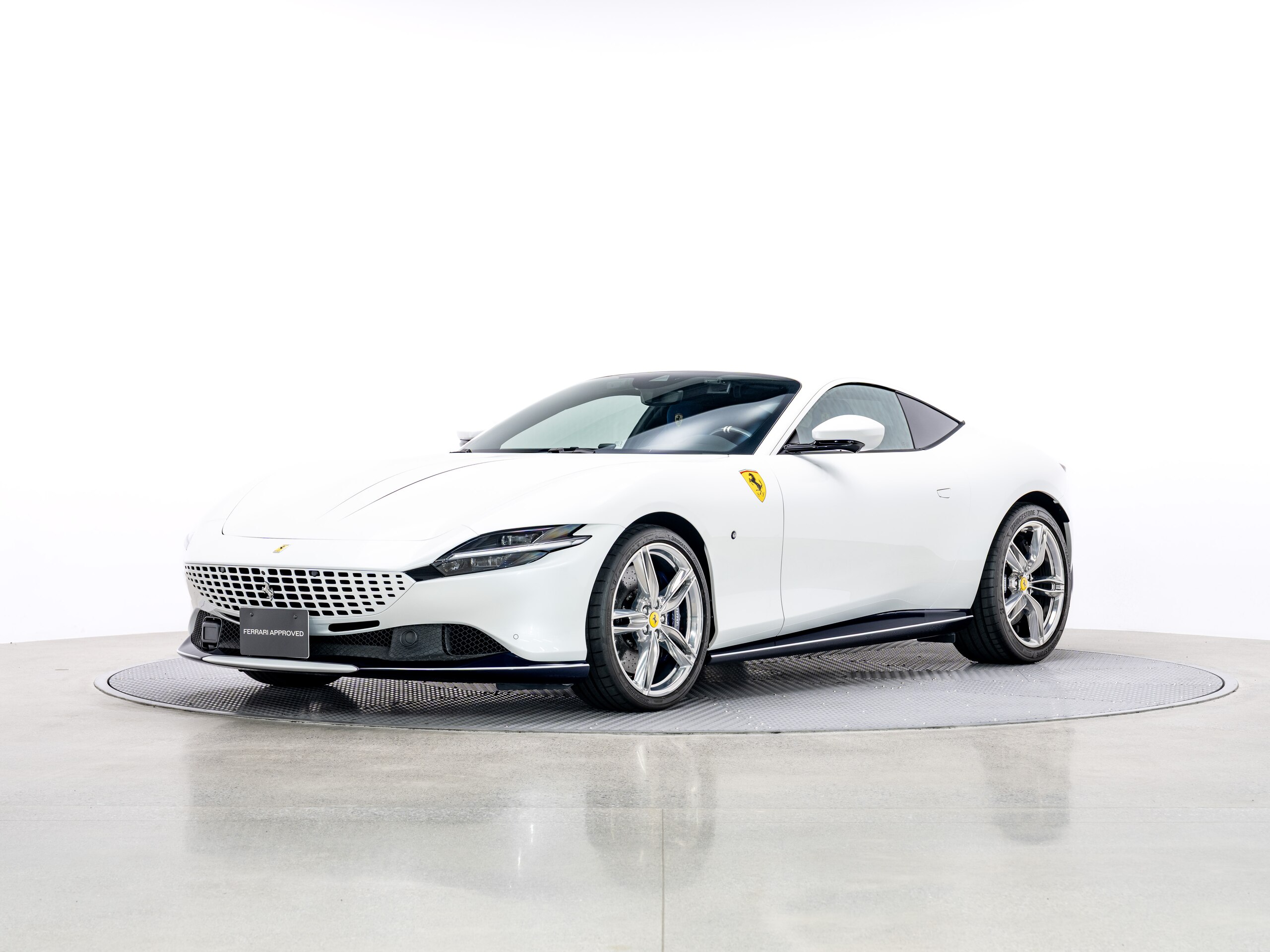 2023 Ferrari Roma - 2023 فيراري Roma