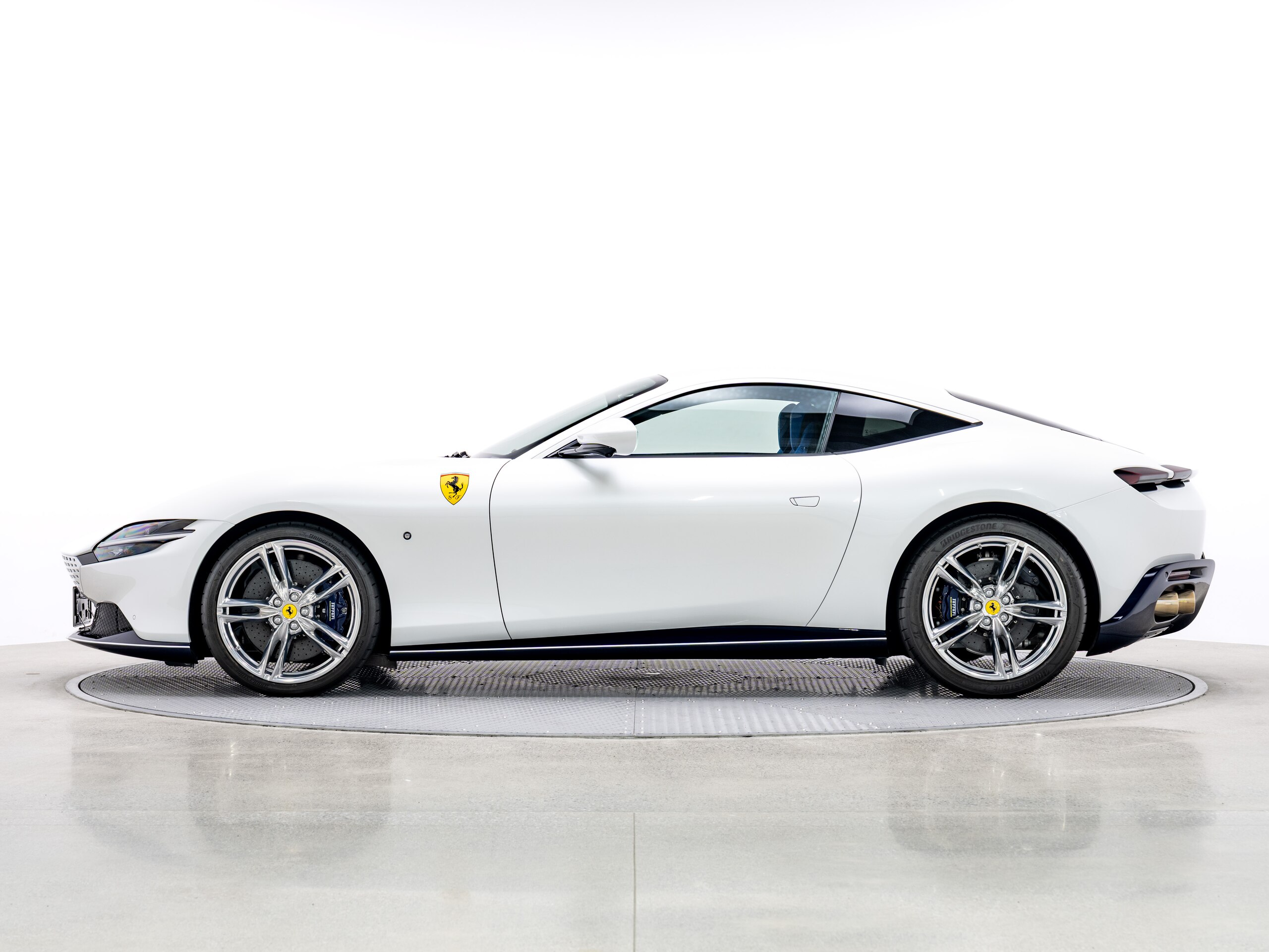 2023 Ferrari Roma - 2023 فيراري Roma