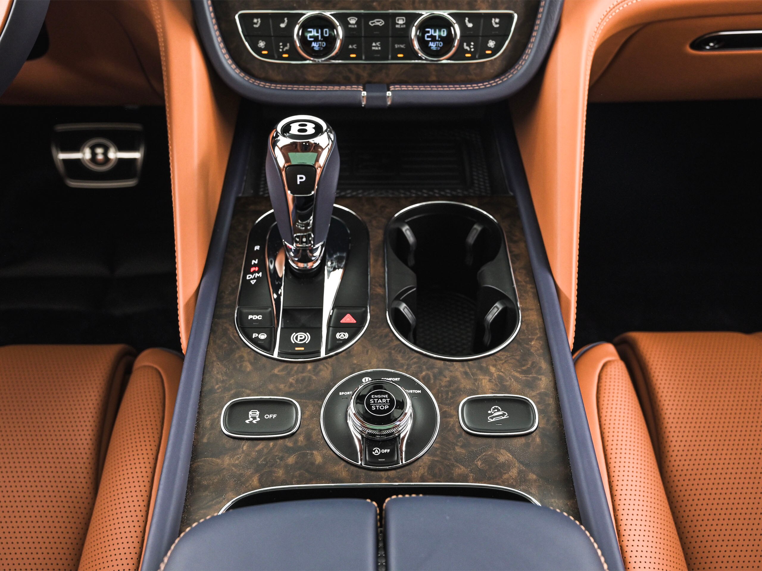 2024 Bentley Bentayga - 2024 بنتلي Bentayga
