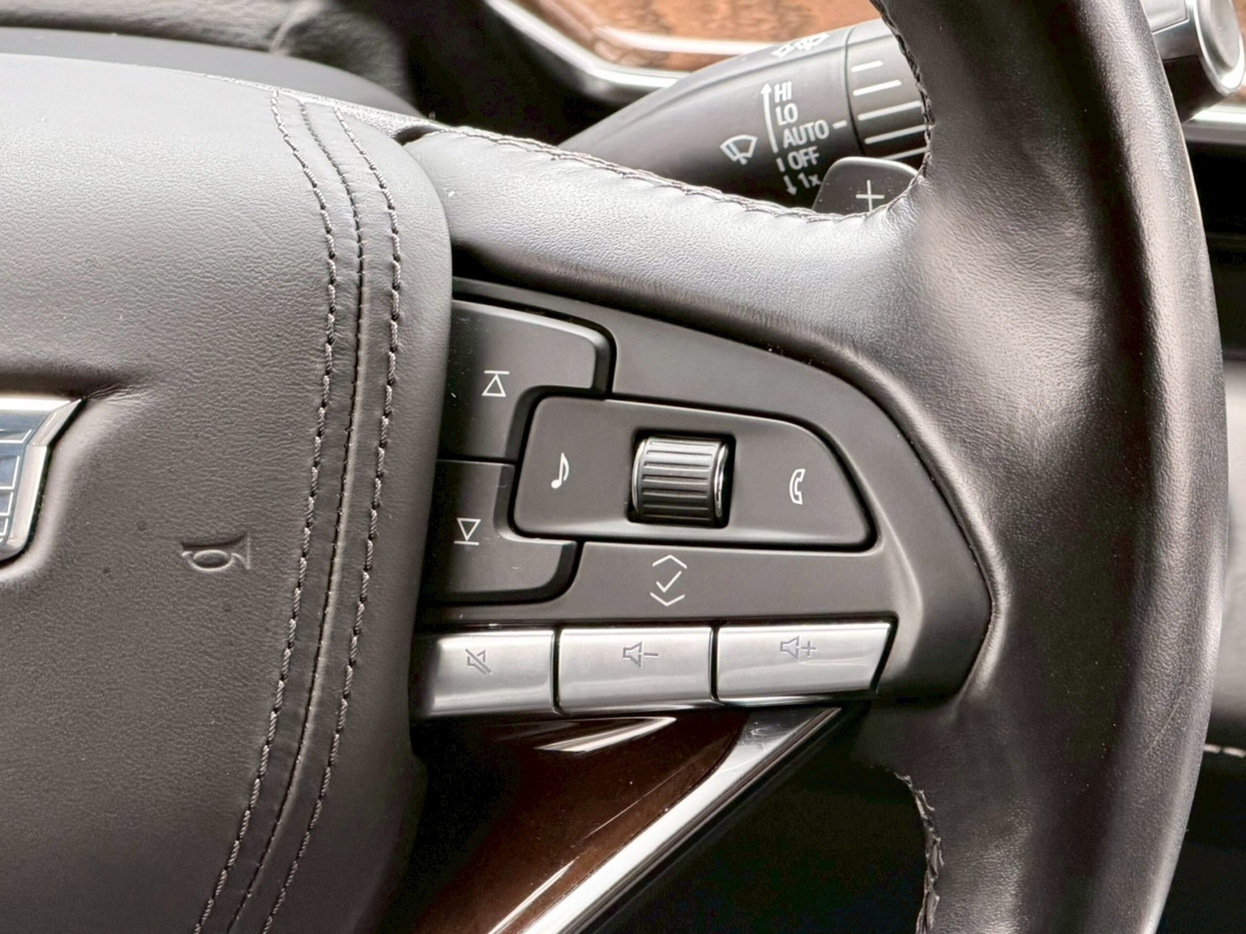 2024 Cadillac Escalade - 2024 كاديلاك Escalade