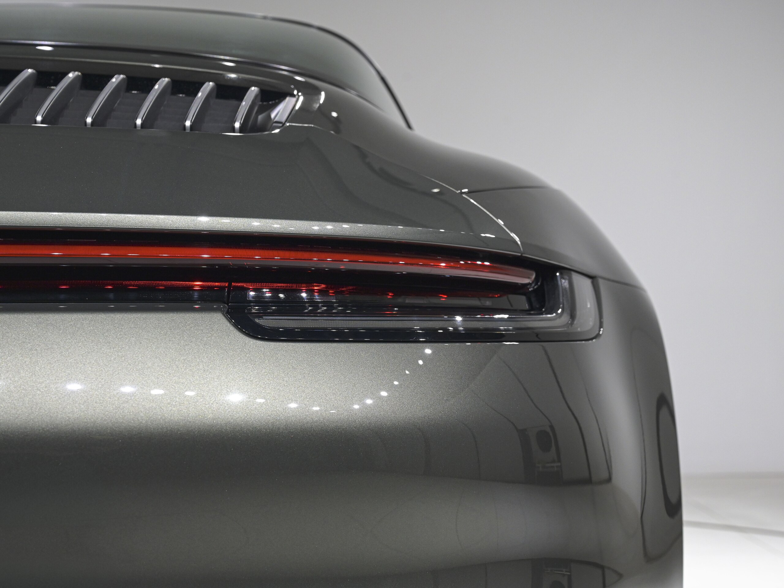 2021 Porsche 911 - 2021 بورشه 911