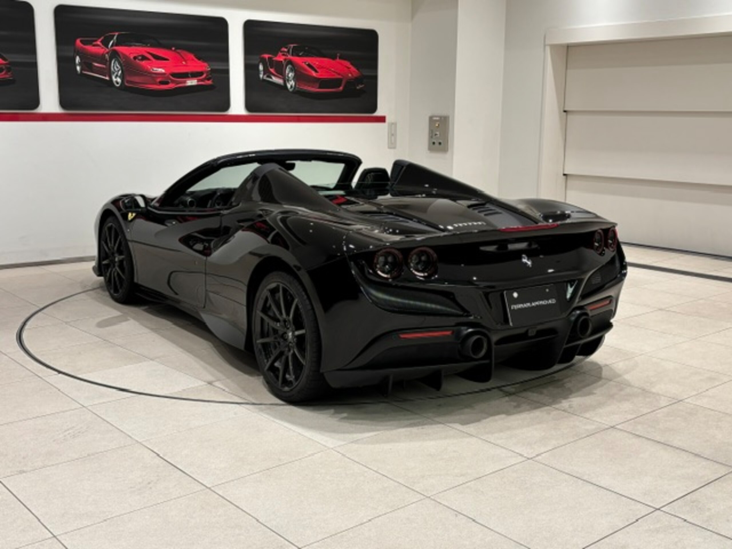 2022 Ferrari F8Spider - フェラーリ F8スパイダー F1 DCT Nero
