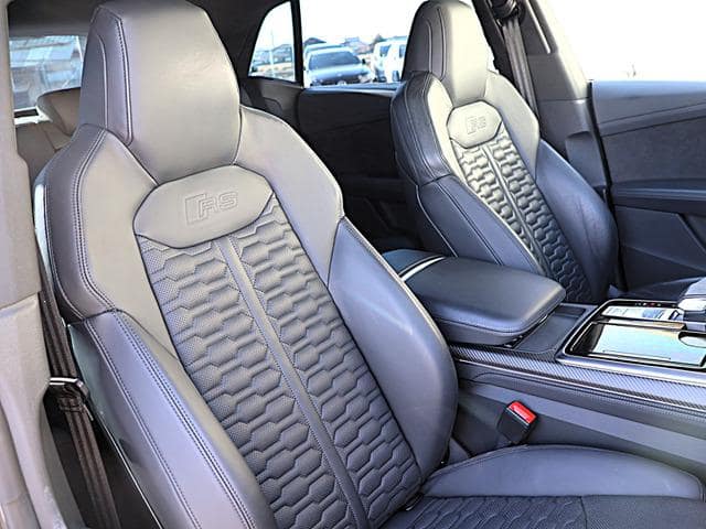 2021 AUDI Q8 4.04WD/3AA-F1DHUA