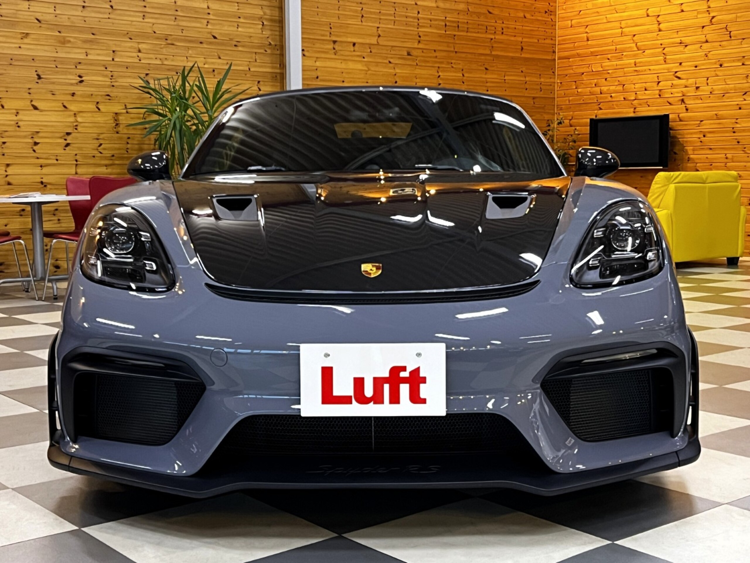2024 Porsche 718Spider - ポルシェ 718スパイダー RS PDK ヴァイザッハパッケージ PCCB アークティックグレー 3Dプリントバケットシート フロントリフト PDLS付LEDヘッドライト BOSE ブラックキャリパー サテンブルーホイール塗装 スポーツクロノパッケージ