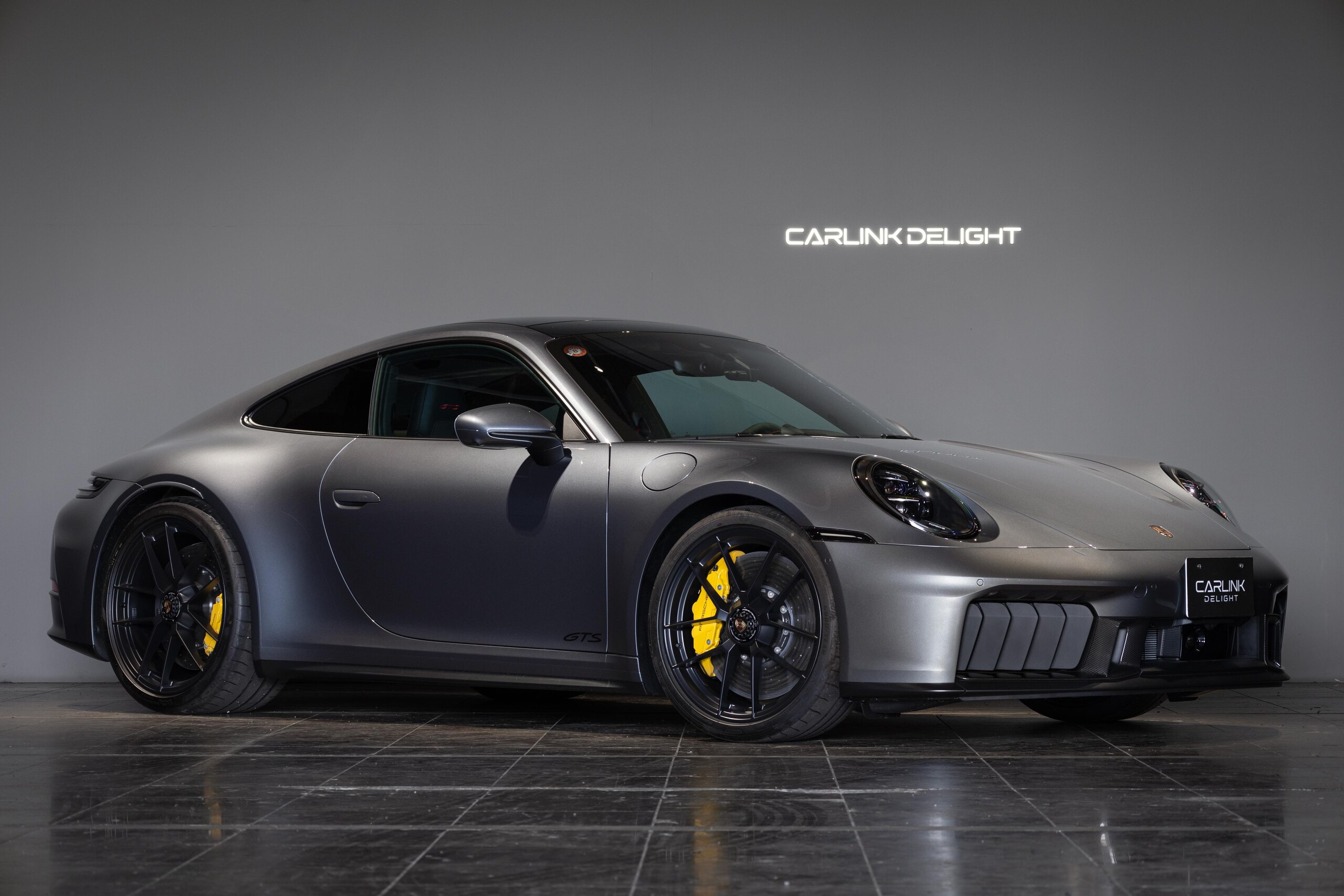2025 Porsche 911