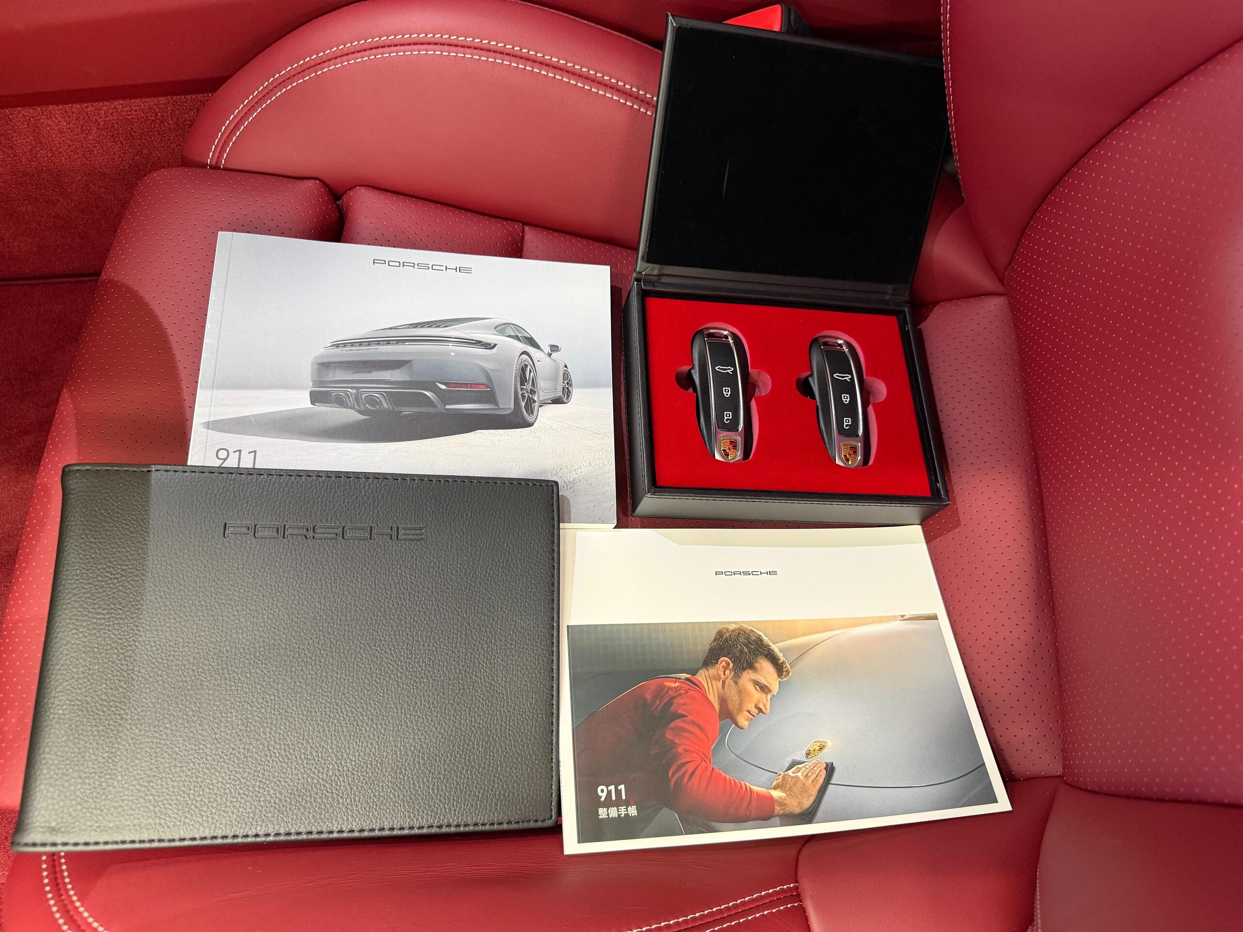 2025 Porsche 911