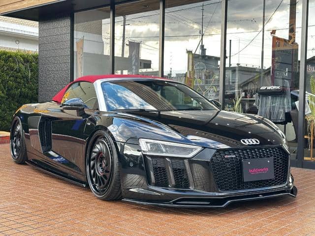 2017 AUDI R8/4SCSPF - 2017 أودي R8