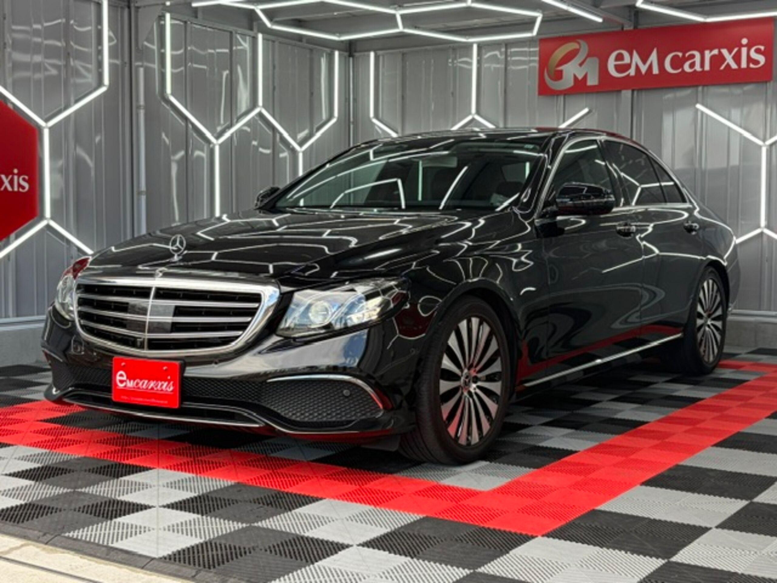 2017 Mercedes-Benz E-Class - 2017 مرسيدس بنز E-Class
