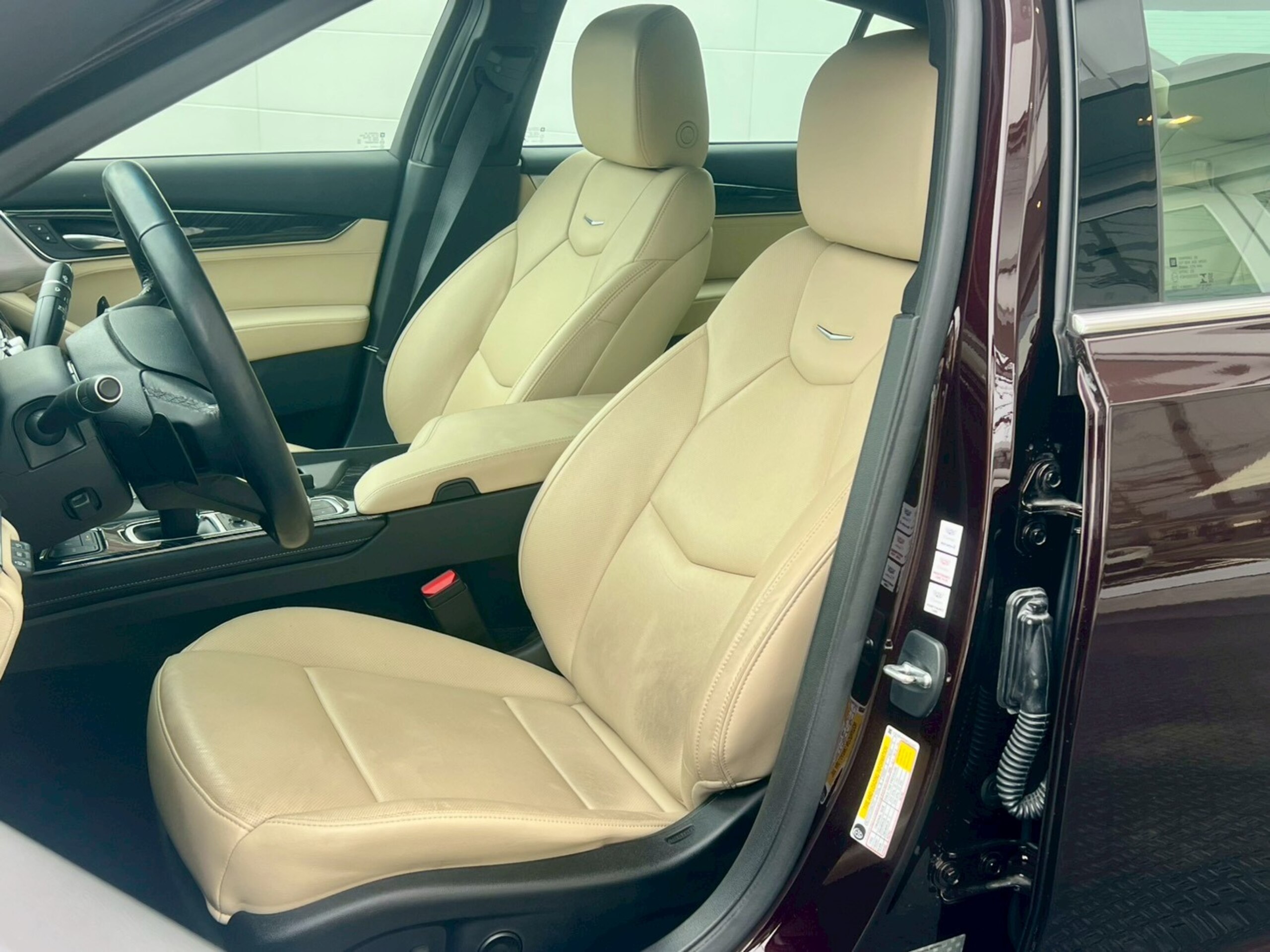 2021 Cadillac CT5 - キャデラック CT5 プラチナム 認定中古車 ガーネットメタリック LEDヘッドライト ブラックレザーシート シートヒーター ベンチレーション ステアリングヒーター ヘッドアップディスプレイ デジタルインナーミラー