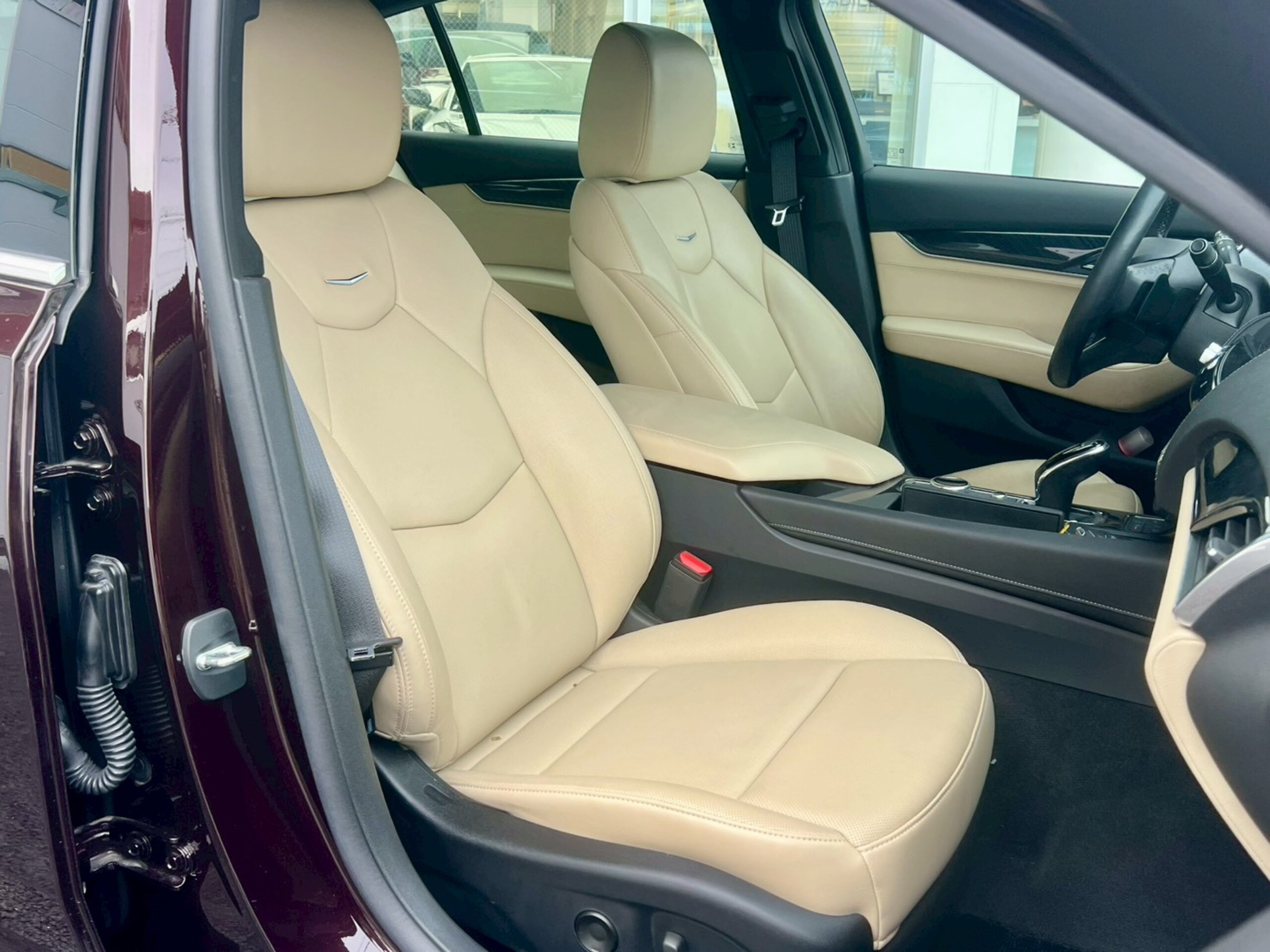 2021 Cadillac CT5 - キャデラック CT5 プラチナム 認定中古車 ガーネットメタリック LEDヘッドライト ブラックレザーシート シートヒーター ベンチレーション ステアリングヒーター ヘッドアップディスプレイ デジタルインナーミラー