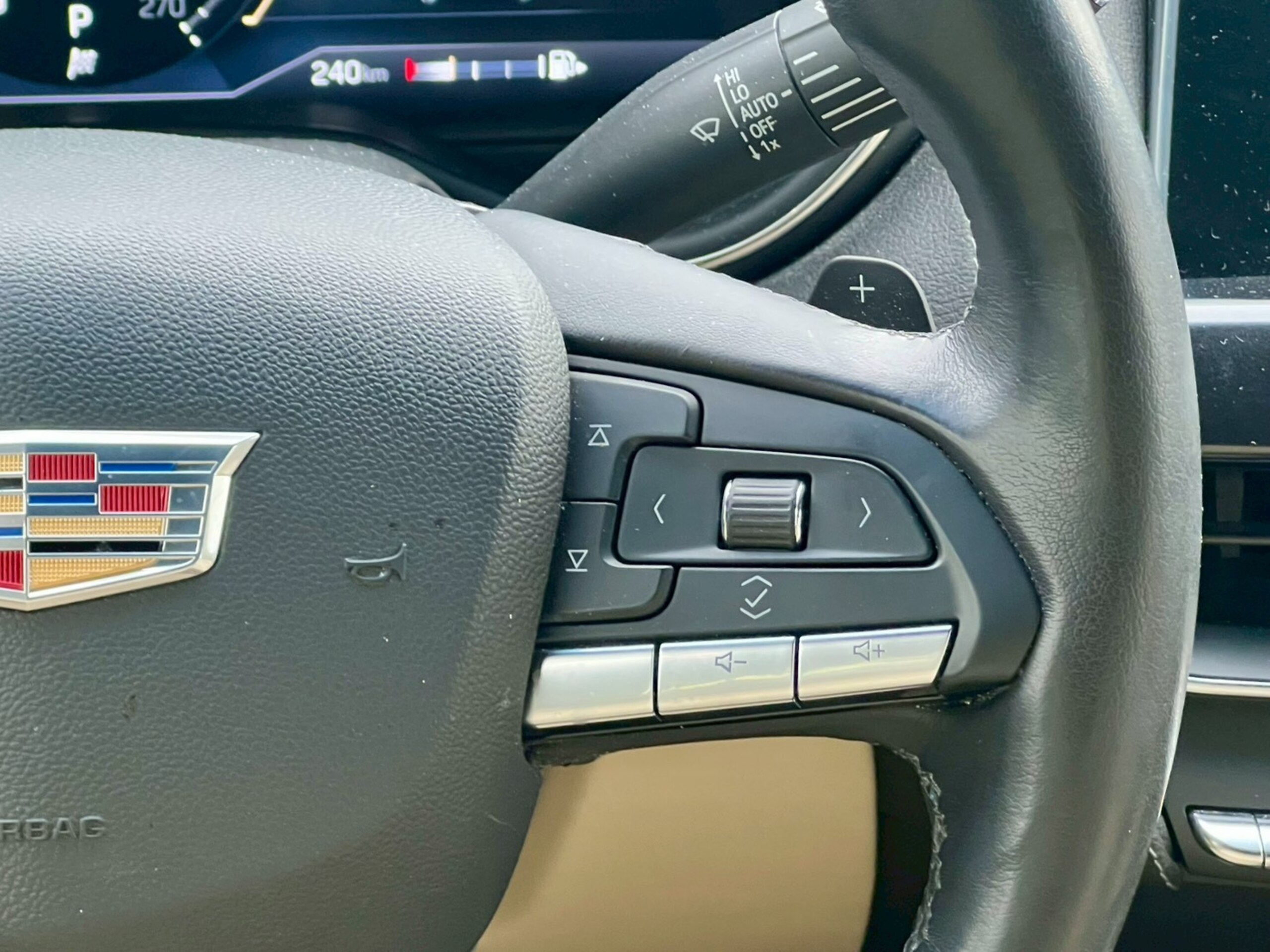 2021 Cadillac CT5 - キャデラック CT5 プラチナム 認定中古車 ガーネットメタリック LEDヘッドライト ブラックレザーシート シートヒーター ベンチレーション ステアリングヒーター ヘッドアップディスプレイ デジタルインナーミラー