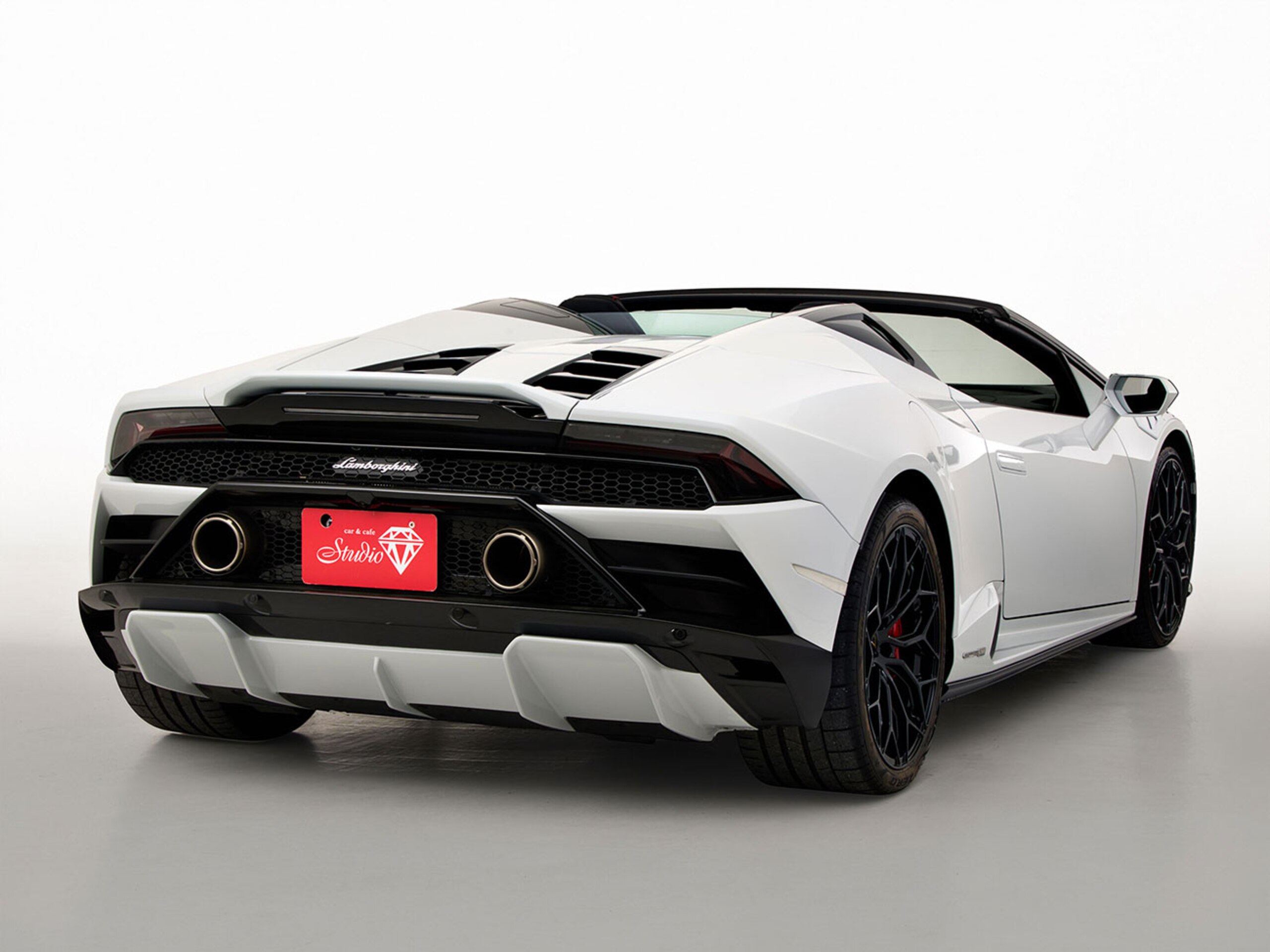 2022 Lamborghini HuracanSpider - ランボルギーニ ウラカンスパイダー EVO RWD (LDF) 純OPアクラポビッチマフラー FRセンサー リフティング magnetorheolo gicalサス スタイルPKGハイグロスブラック ダイナミックステアリング パイカラーインテリア Bカメラ シートヒーター 禁煙車 スペア記録簿保証付