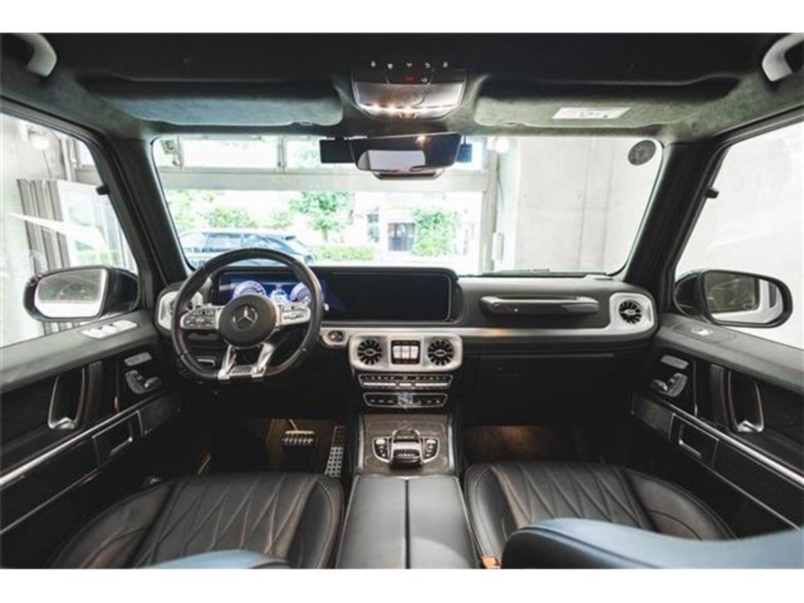 2022 Mercedes-AMG G-Class - メルセデスＡＭＧ Gクラス G63 4WD レザーエクスクルーシブパッケージ/フルレザー仕様/カーボンファイバーインテリア/リラクゼーション機能(前席)/シートベンチレーター(前席)/22インチAMGアルミホイール/ナイトパッケージカスタム/ゴールドキャリパー