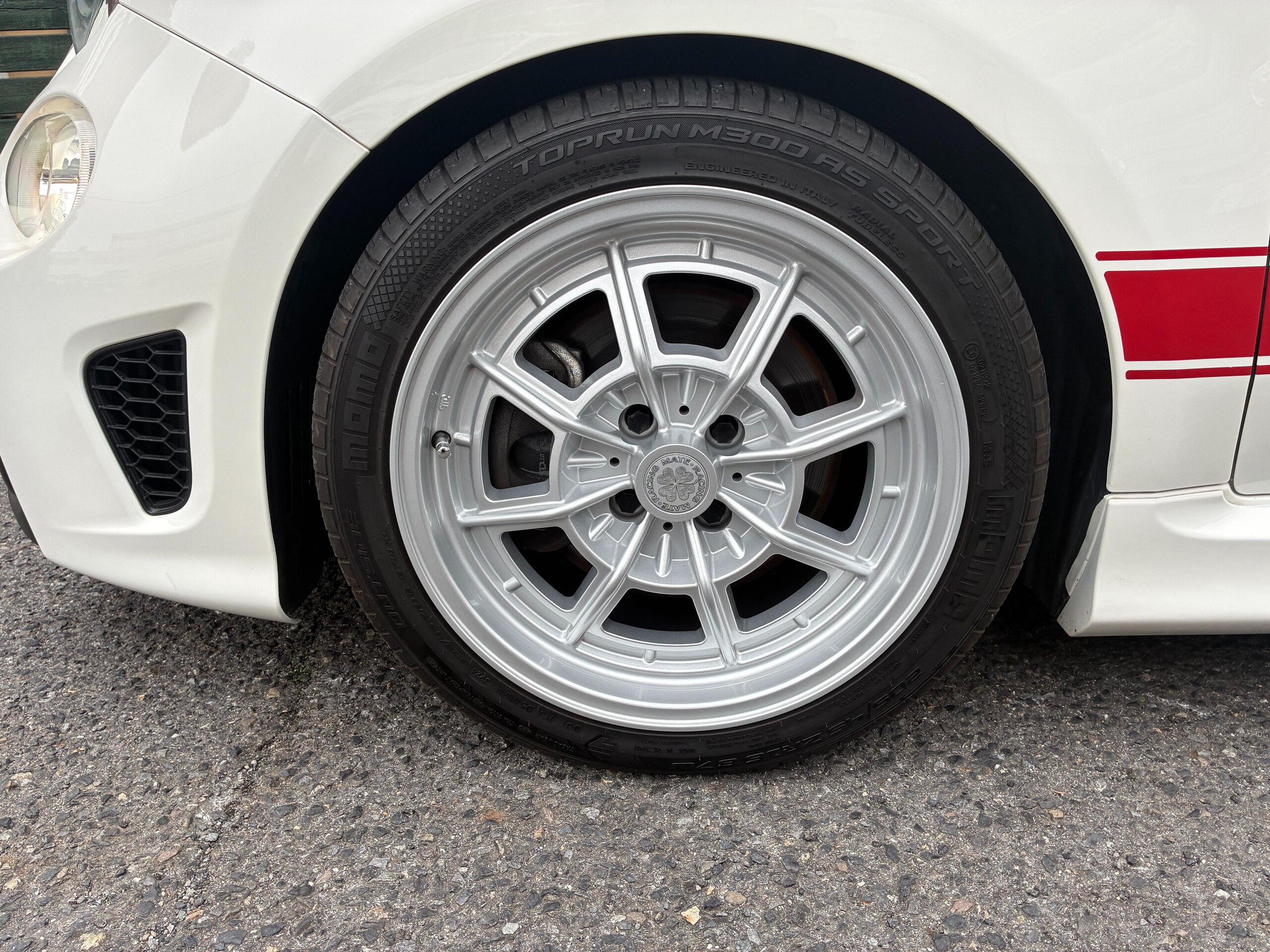 2022 Abarth 595C - アバルト 595C 1.4 左MT 本国仕様車 カブリオレ・ラヴォ-ノローダウンスプリング・7インチUconnect本国仕様・スロコン・レーシングメイト16inchAW・レコードモンツァマフラー・ソフトトップ開閉可