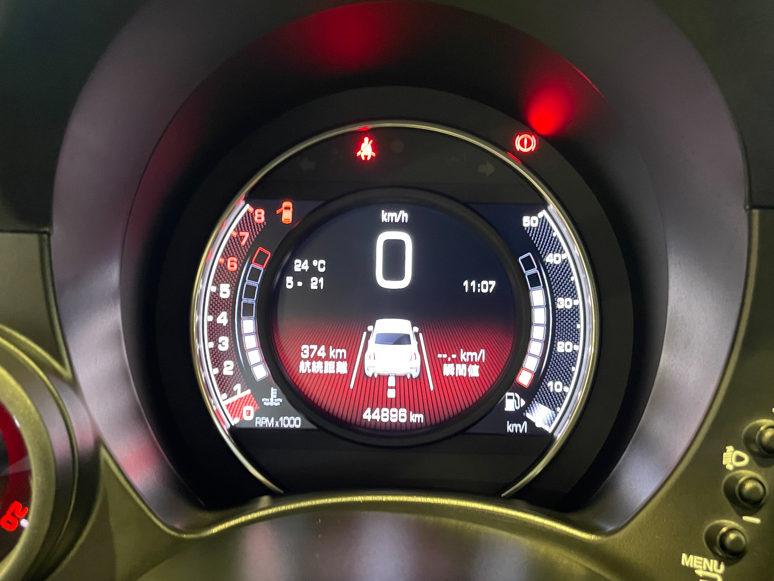 2021 Abarth 595 - アバルト 595 コンペティツィオーネ アップルカープレイ&アンドロイドオート/USB/Bluetooth/ETC/ドライブレコーダー/サベルトシート/可変式レコードモンツァマフラー/17インチAW/ブレンボキャリパー/認定中古