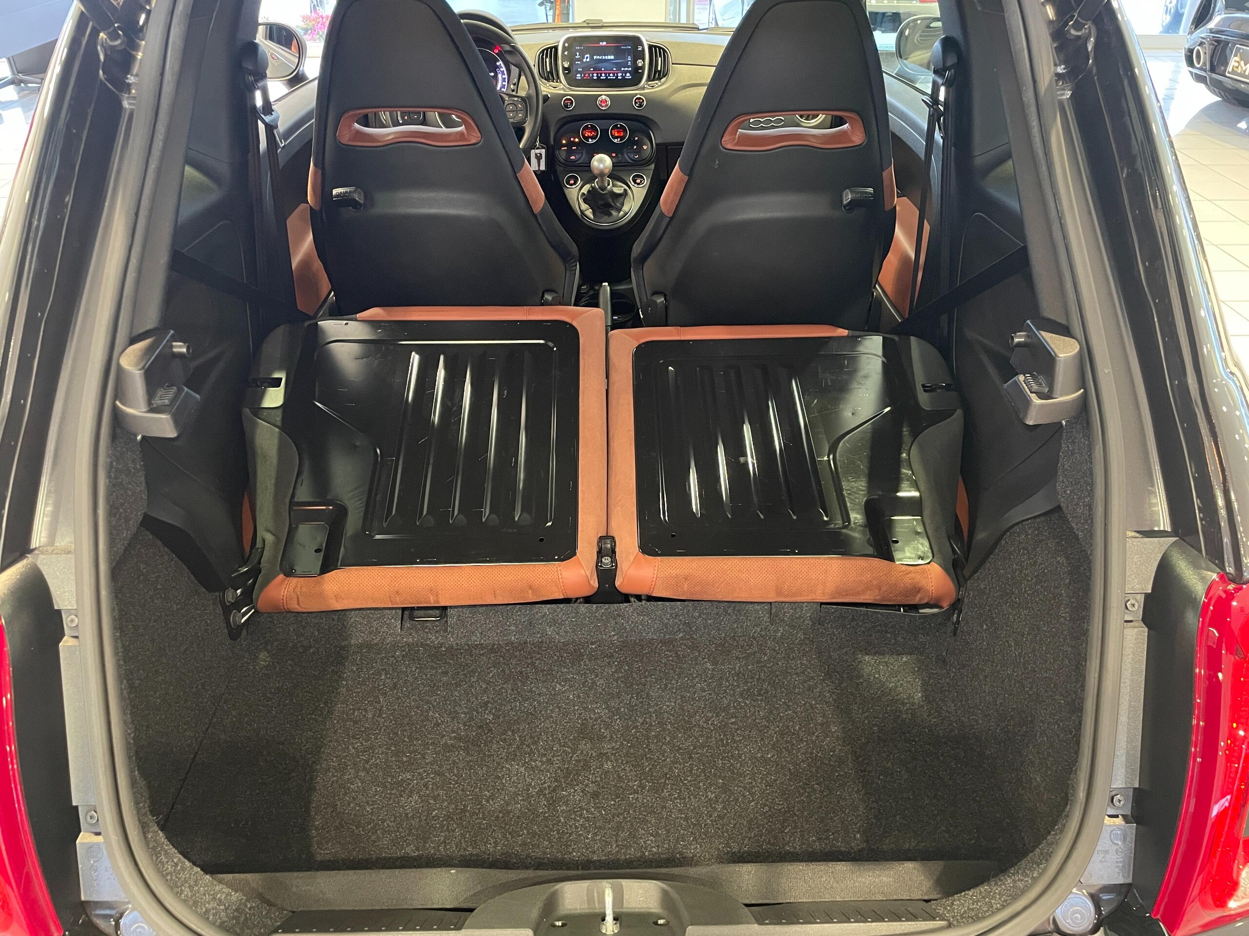2021 Abarth 595 - アバルト 595 コンペティツィオーネ アップルカープレイ&アンドロイドオート/USB/Bluetooth/ETC/ドライブレコーダー/サベルトシート/可変式レコードモンツァマフラー/17インチAW/ブレンボキャリパー/認定中古