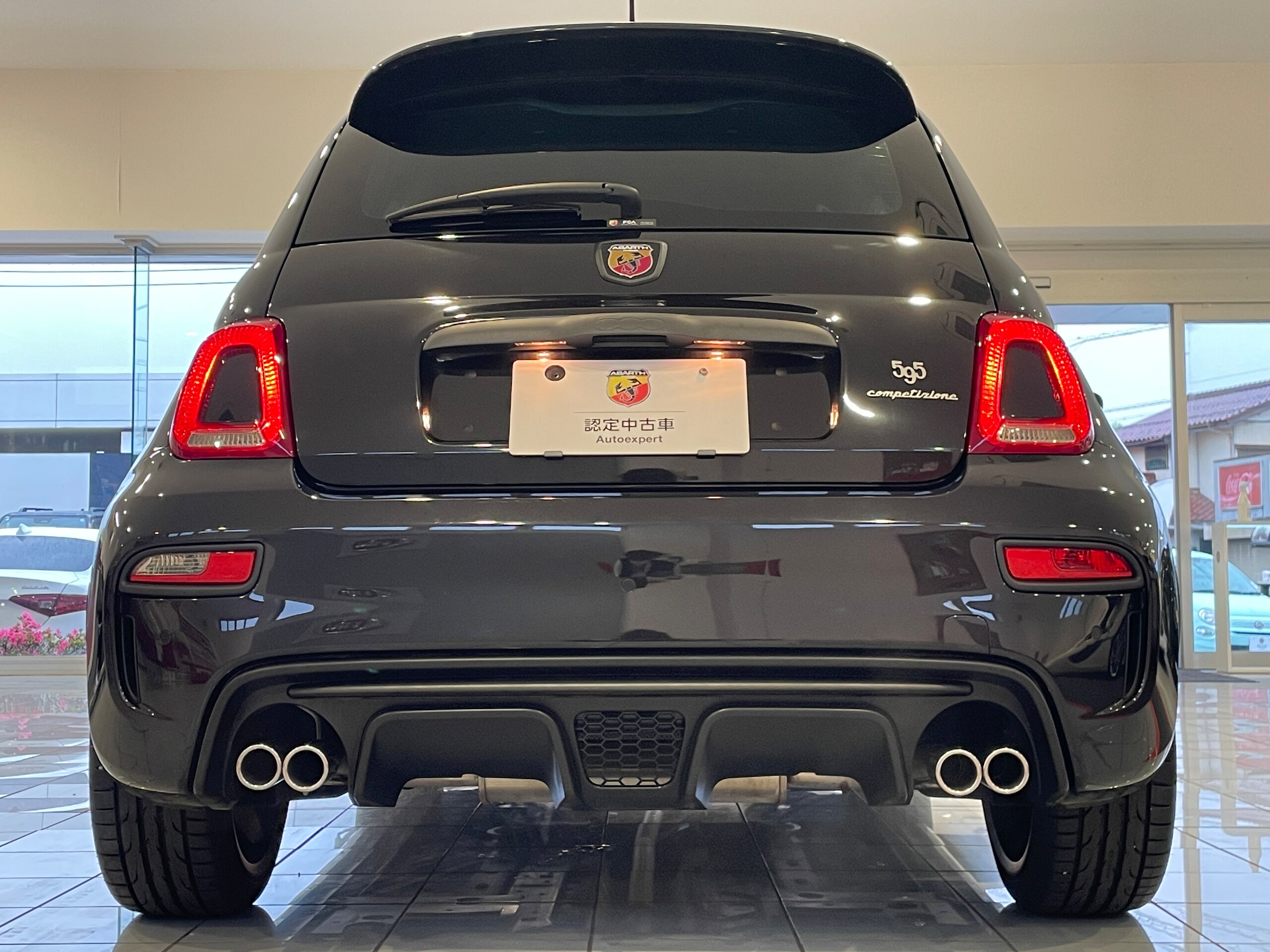 2021 Abarth 595 - アバルト 595 コンペティツィオーネ アップルカープレイ&アンドロイドオート/USB/Bluetooth/ETC/ドライブレコーダー/サベルトシート/可変式レコードモンツァマフラー/17インチAW/ブレンボキャリパー/認定中古