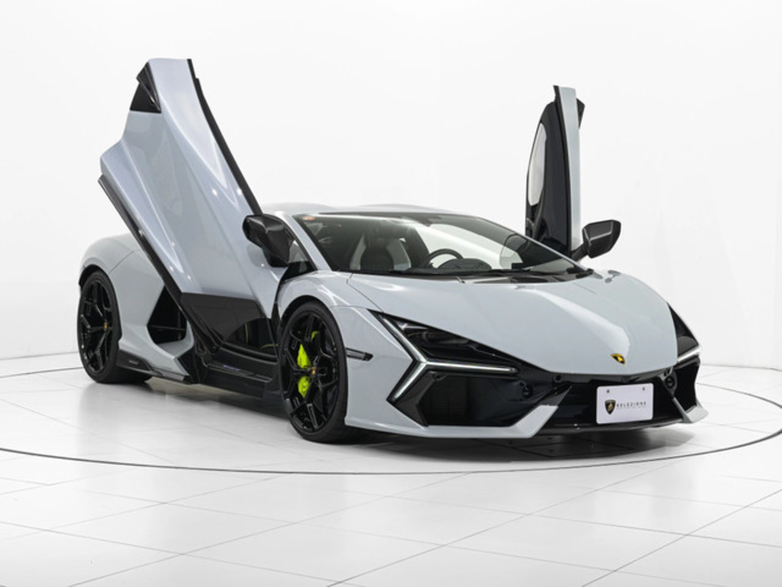2025 Lamborghini Revuelto - 2025 لامبورغيني Revuelto