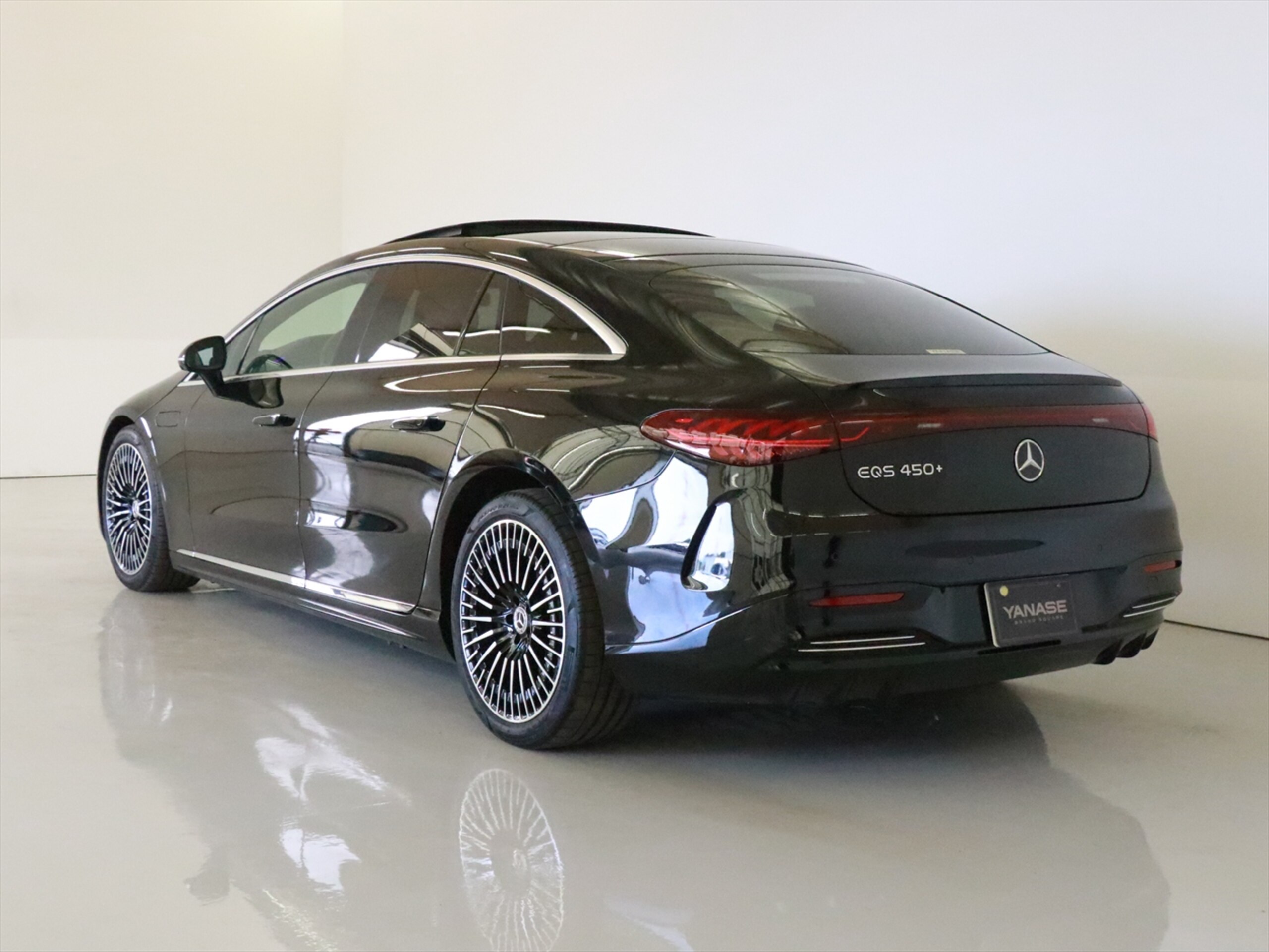 2025 Mercedes-Benz EQS