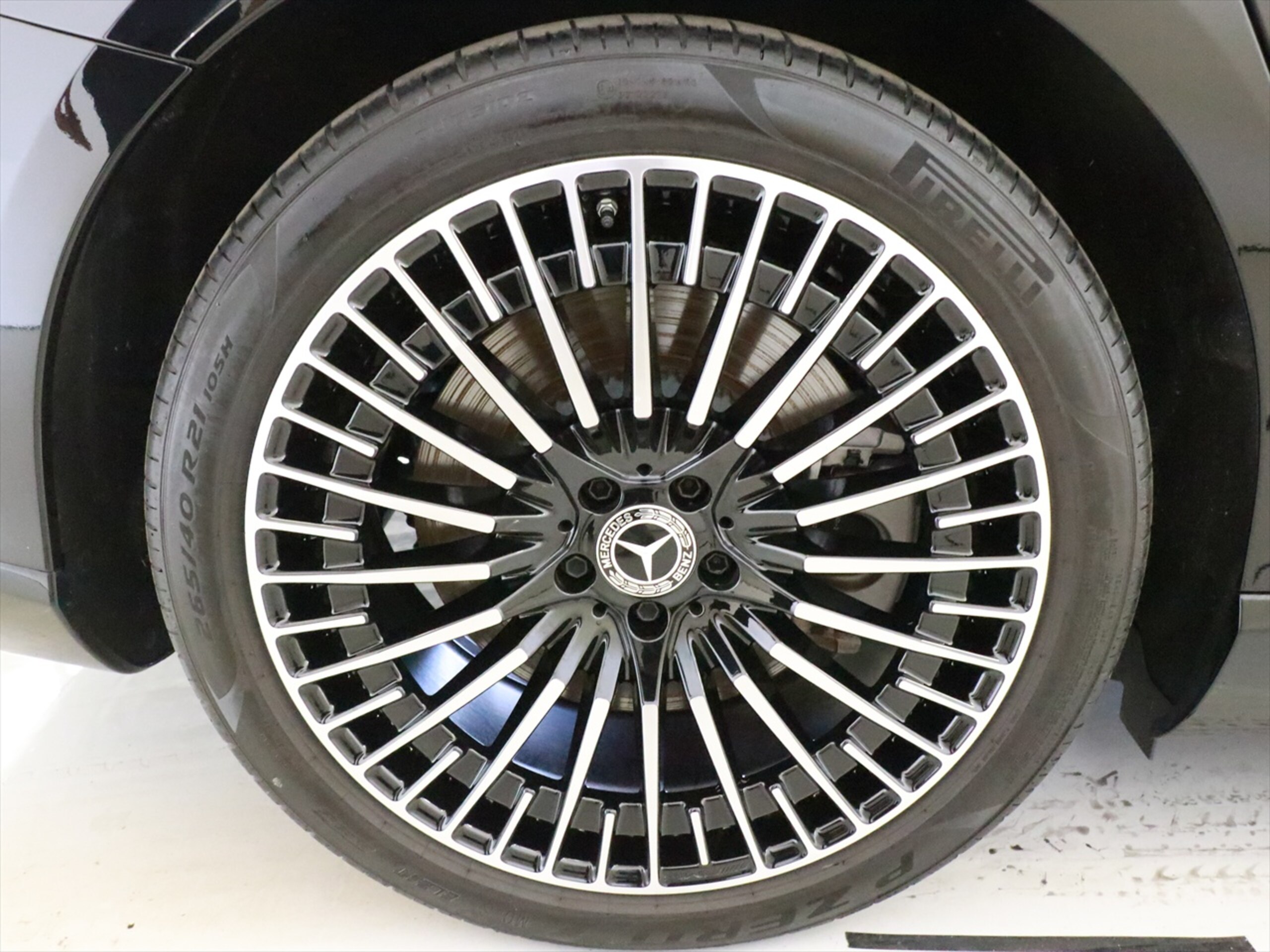 2025 Mercedes-Benz EQS