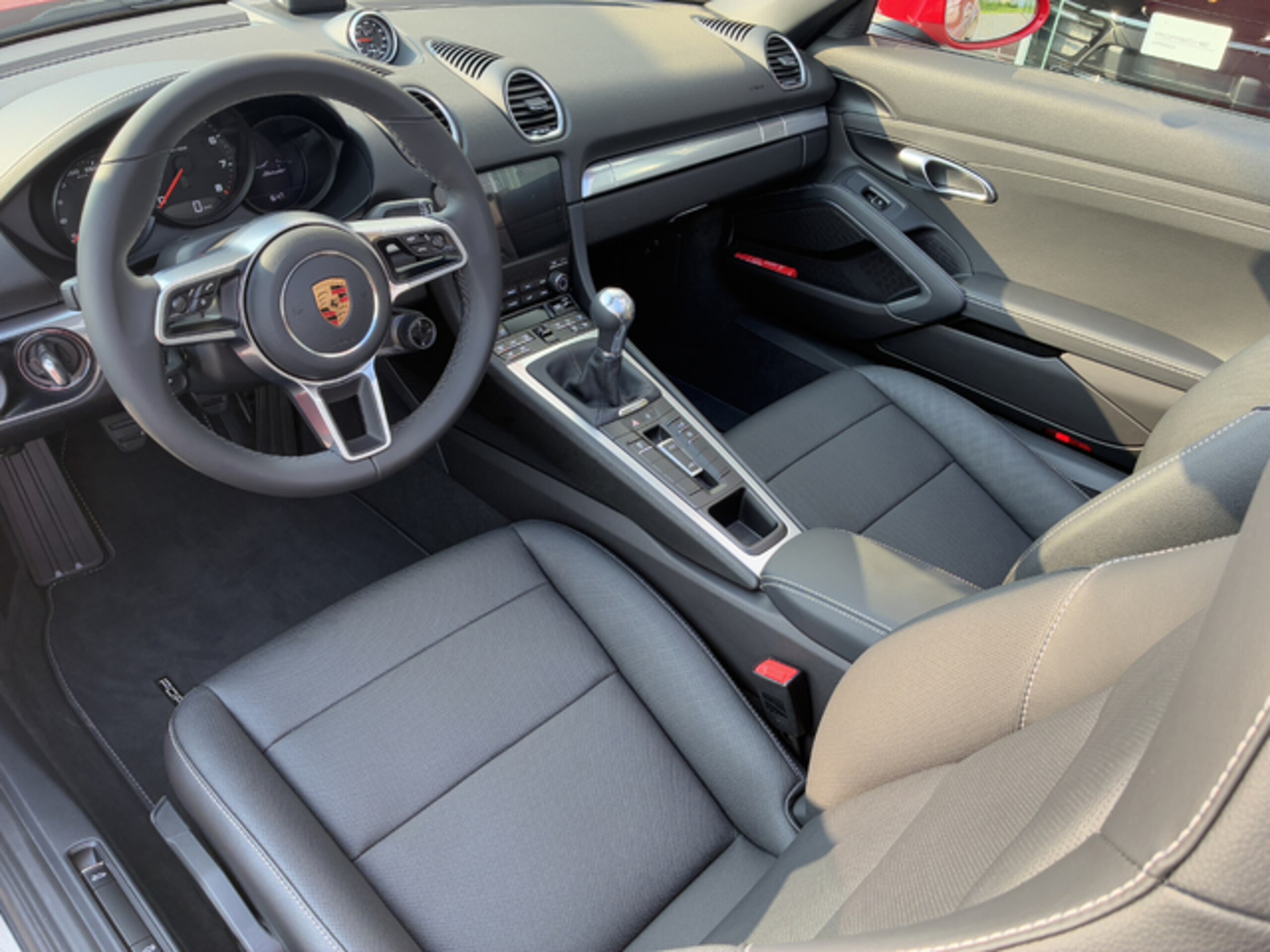 2025 Porsche 718 Boxster - 2025 بورشه 718 Boxster