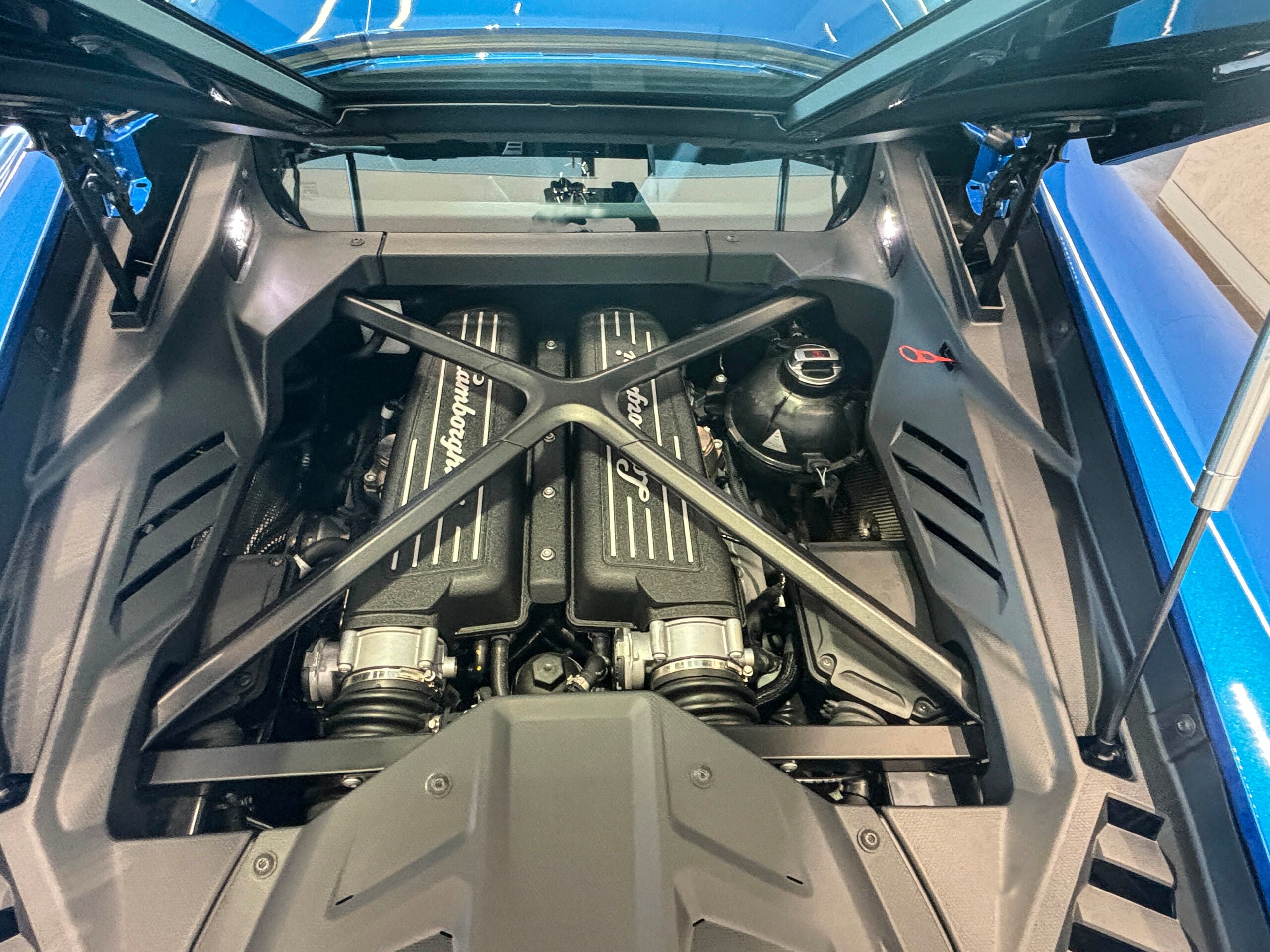 2023 Lamborghini Huracan - 2023 لامبورغيني Huracan