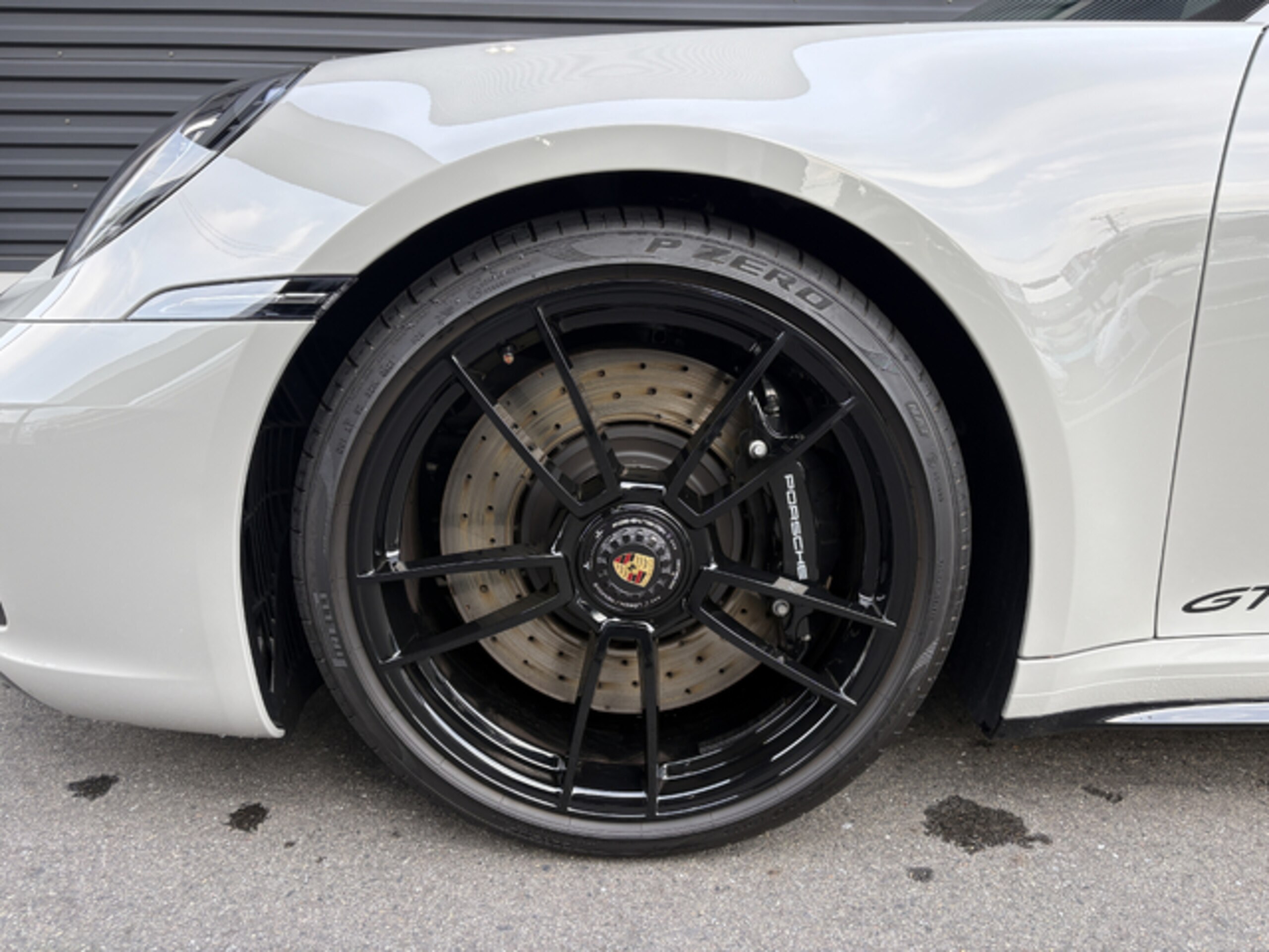 2024 Porsche 911 - 2024 بورشه 911