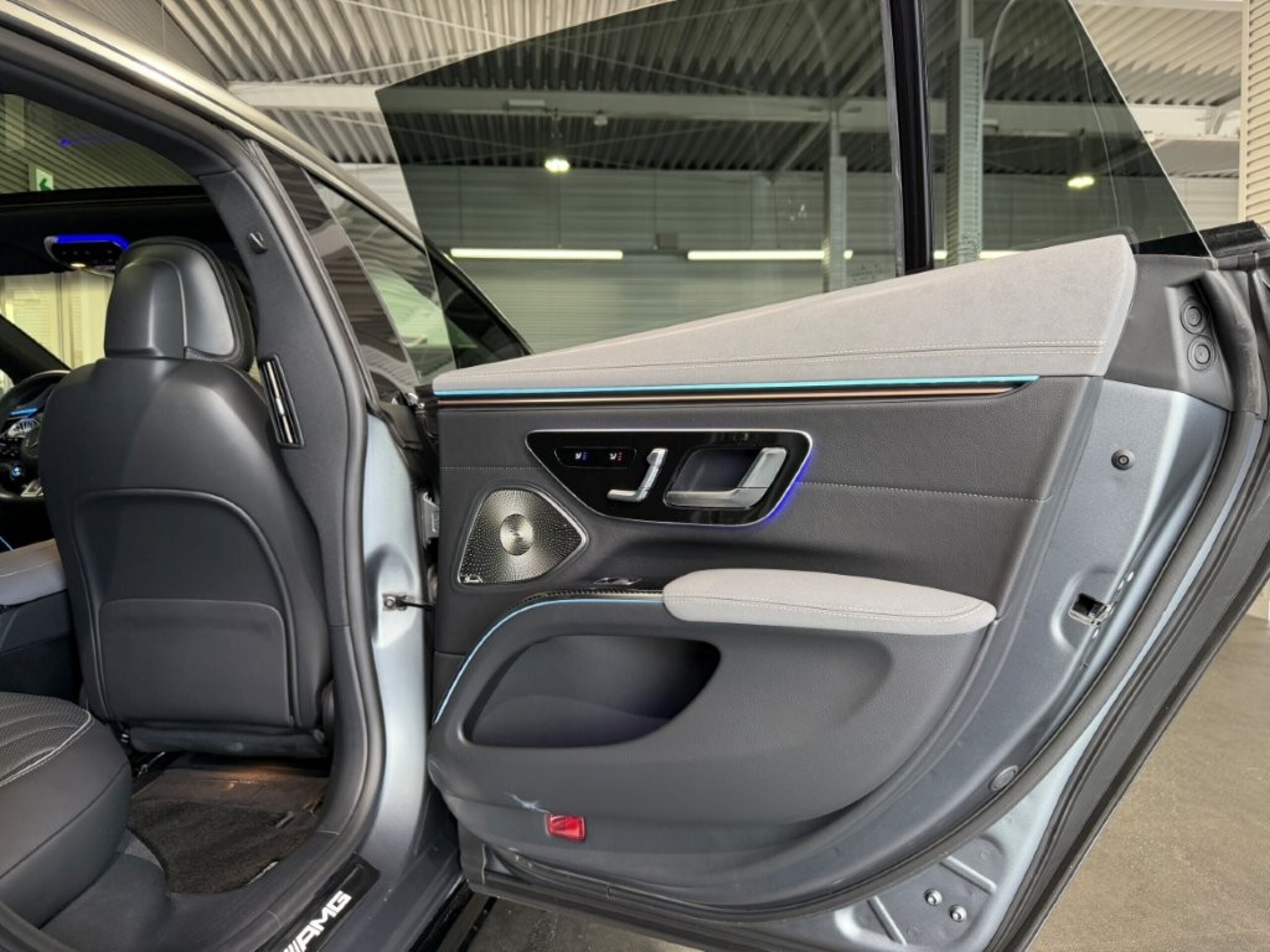 2024 Mercedes-AMG EQS
