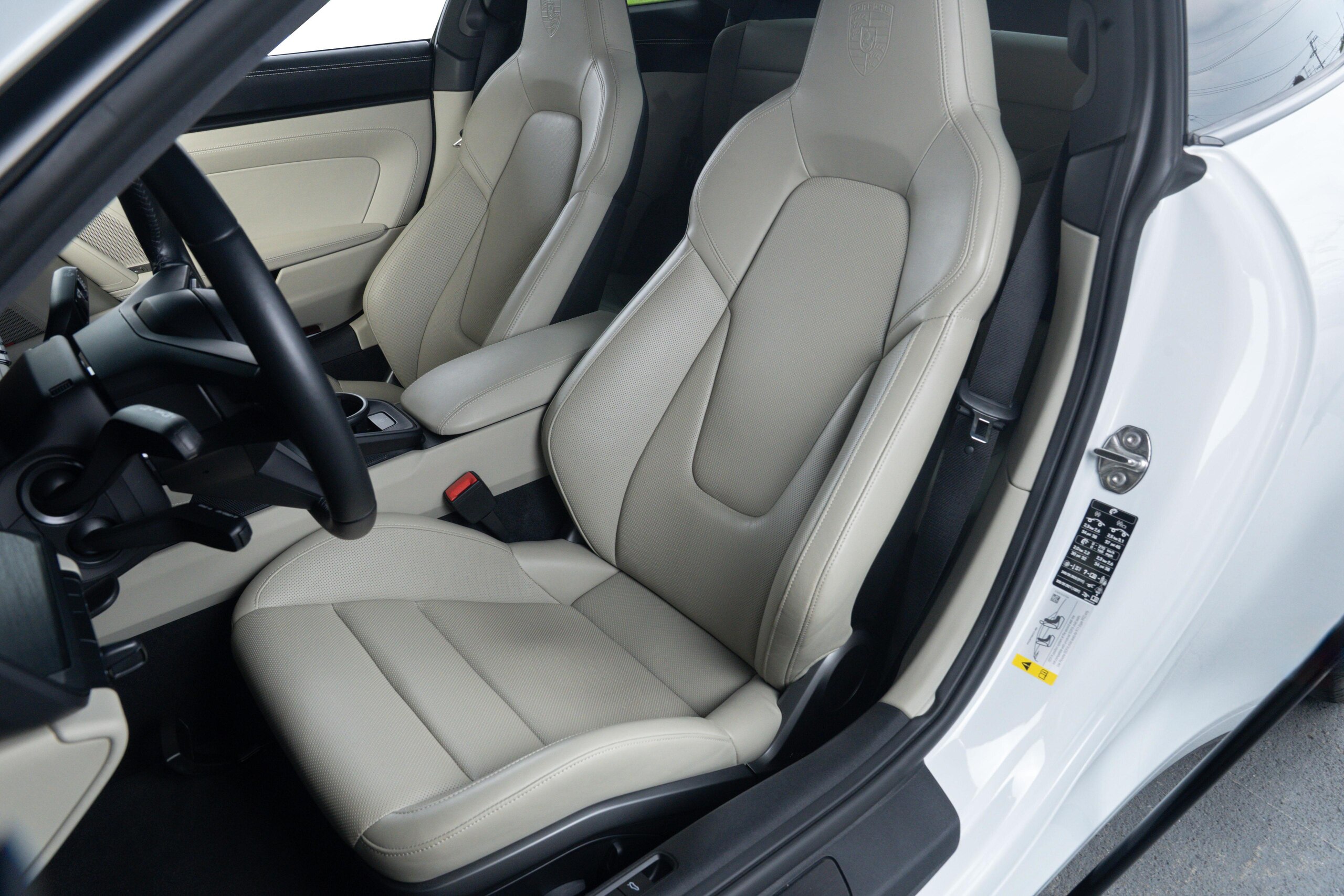 2023 Porsche 911 - ポルシェ 911 カレラ GTS キャララホワイトOP422M PCCB ツートーンレザー BOSE リアアクスルステアリング PDCC