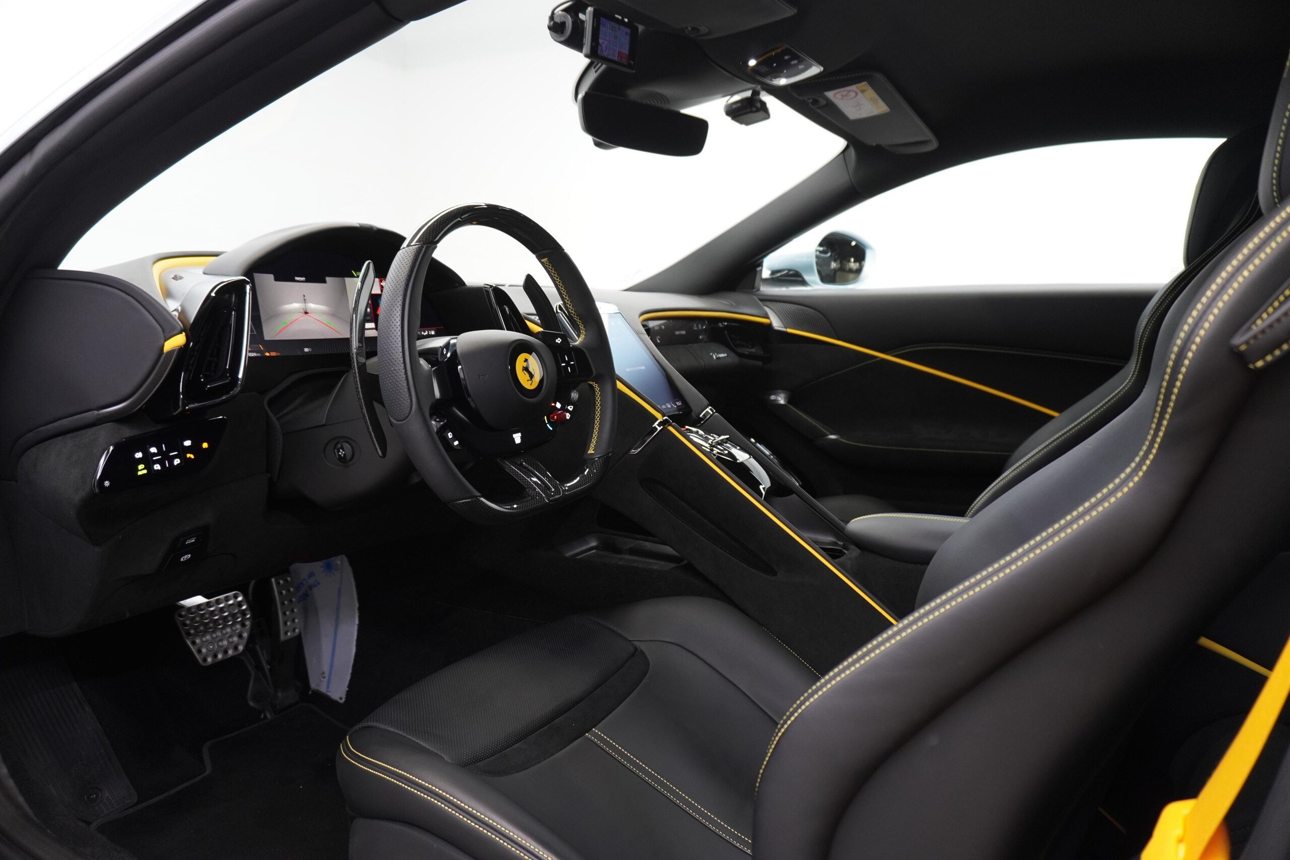 2023 Ferrari Roma - 2023 فيراري Roma