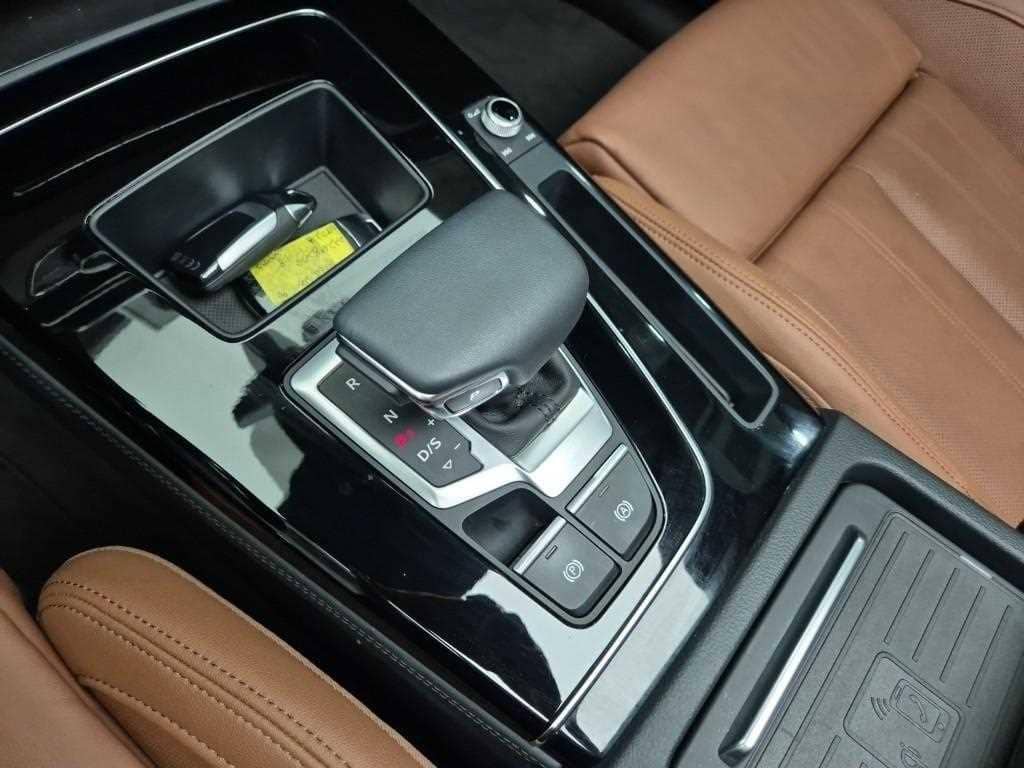 2024 AUDI Q5 - 2024 أودي Q5