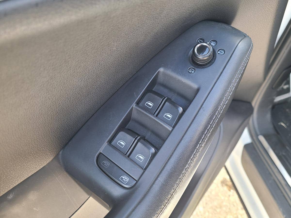 2012 AUDI Q5 No accident Actual mileage - 2012 アウディ Q5