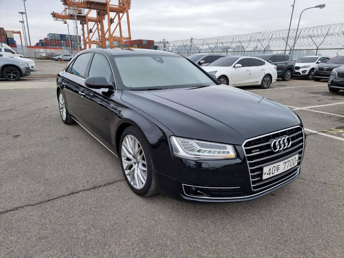 2015 AUDI A8 A8L 60TFSI//PERFECT - 2015 أودي A8